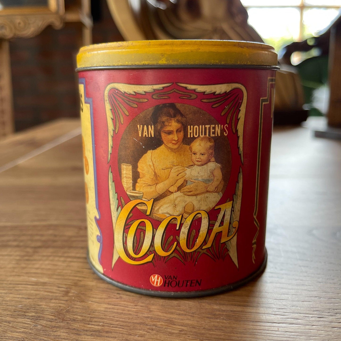 Van Houten's Cacao blik - Bamestra Curiosa