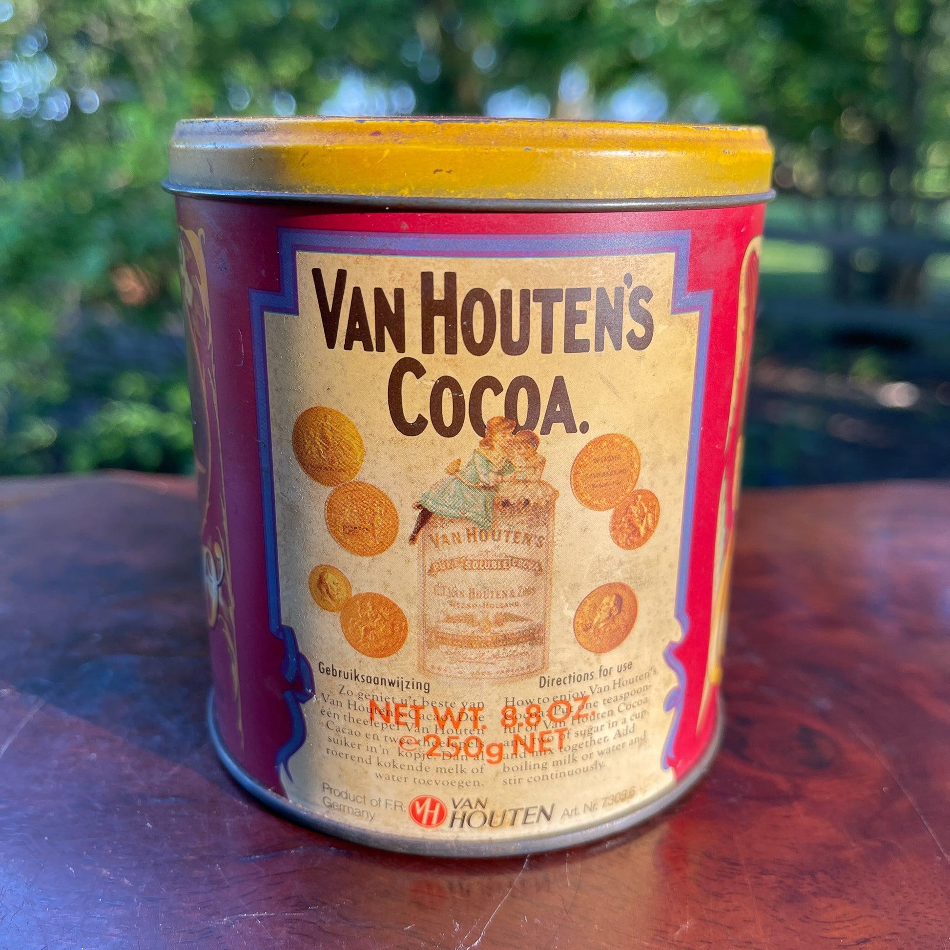 Van Houten's Cocoa blik - Bamestra Curiosa