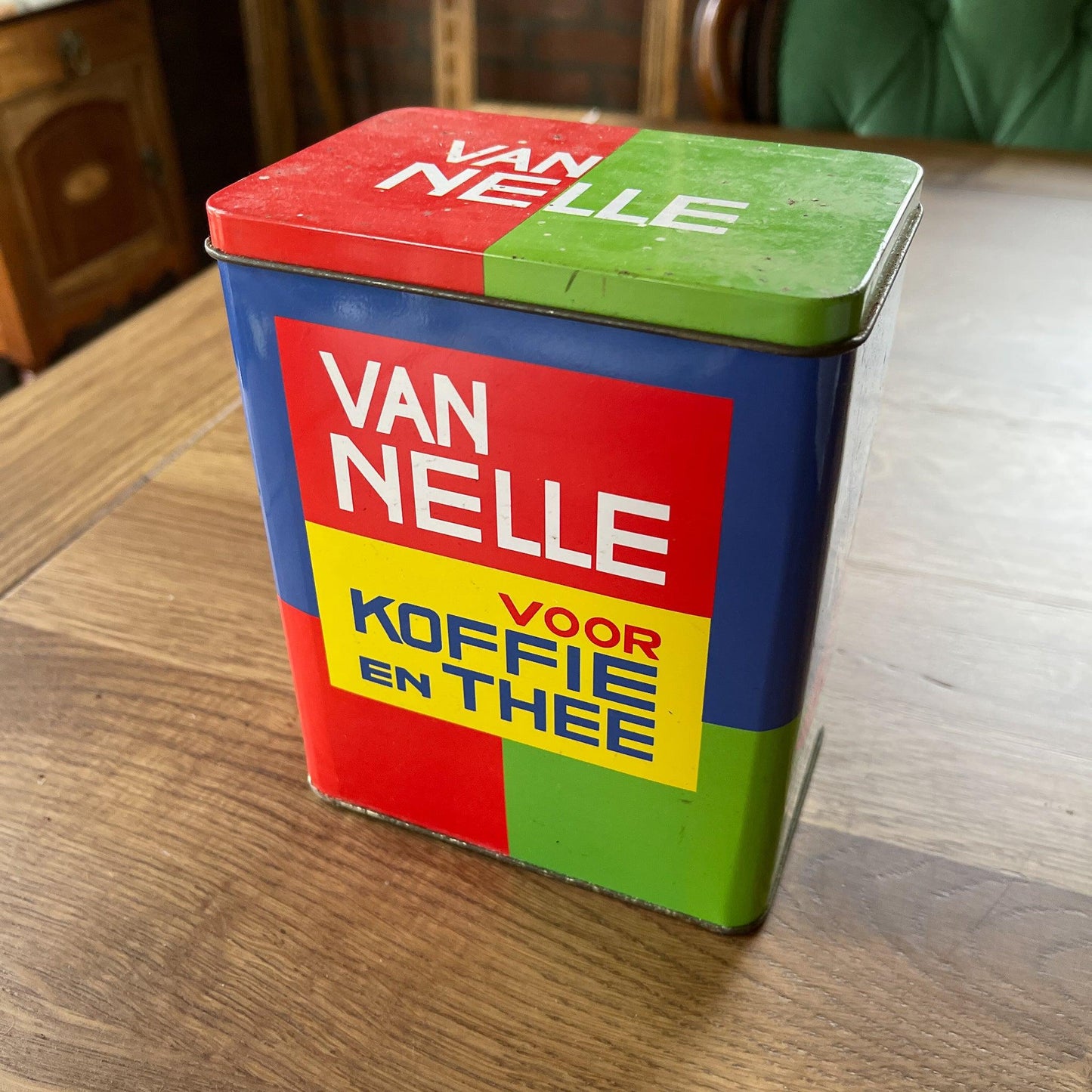 Van Nelle blik - Bamestra Curiosa