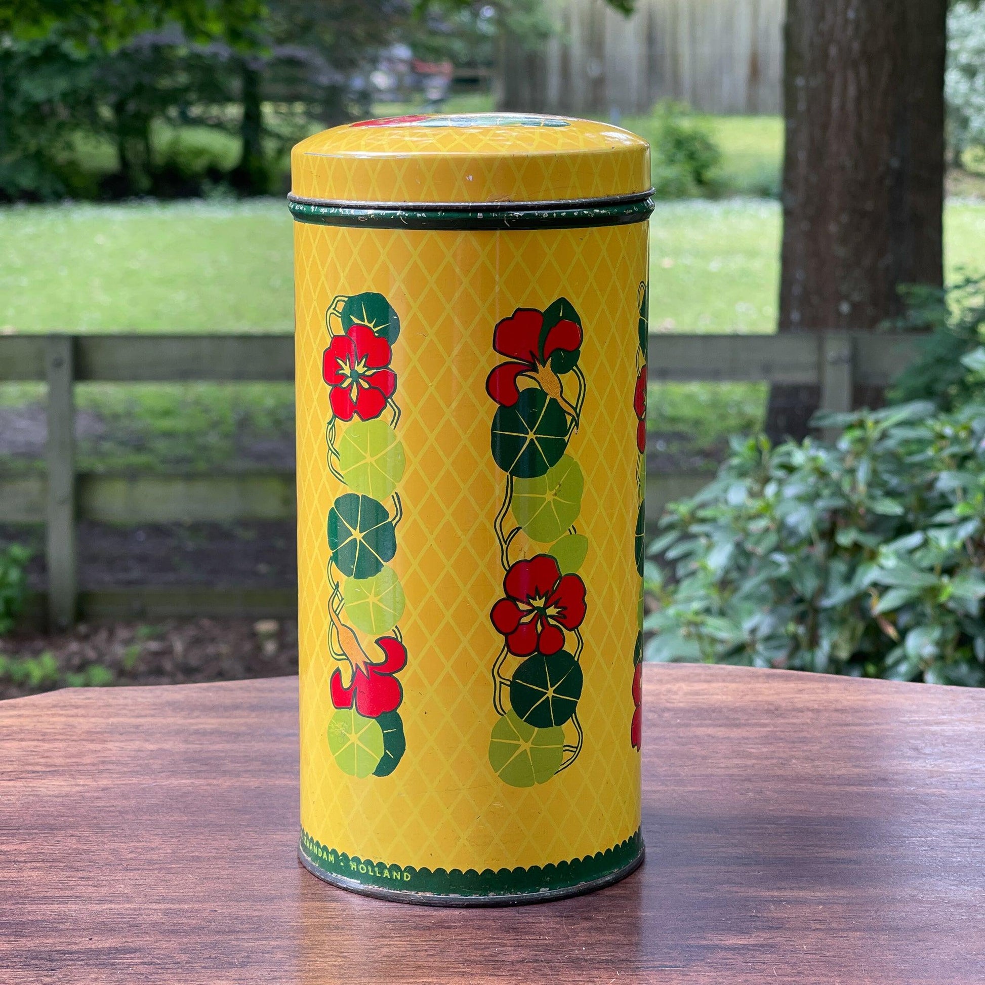 Verkade beschuitbus - Bamestra Curiosa