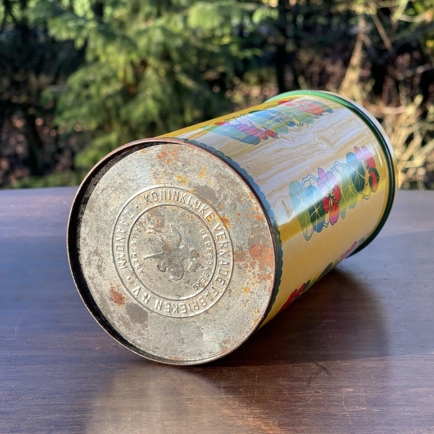 Verkade beschuitbus - Bamestra Curiosa