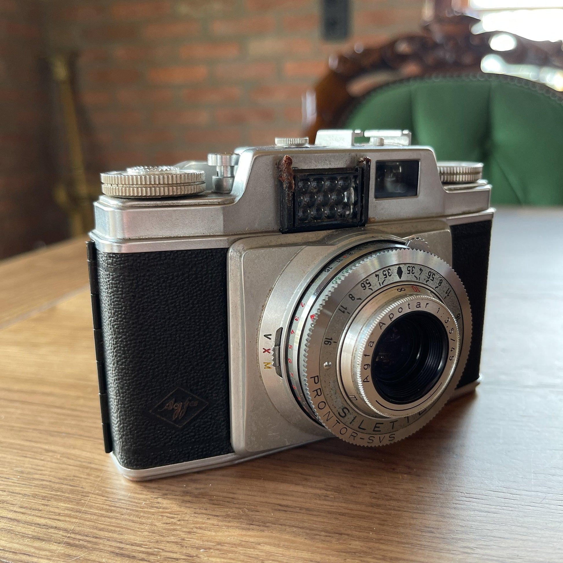 Vintage Agfa Silette-L camera - Bamestra Curiosa