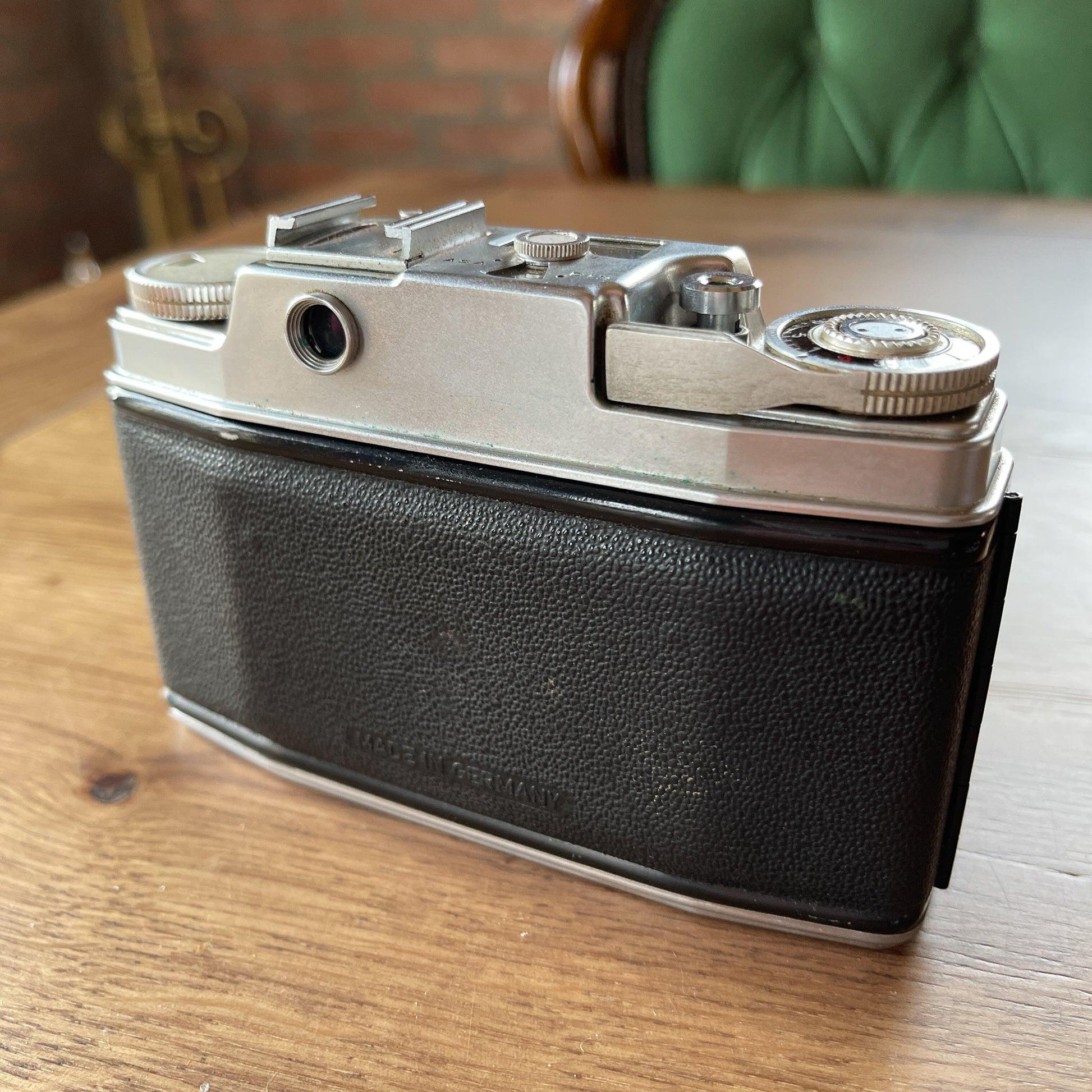 Vintage Agfa Silette-L camera - Bamestra Curiosa