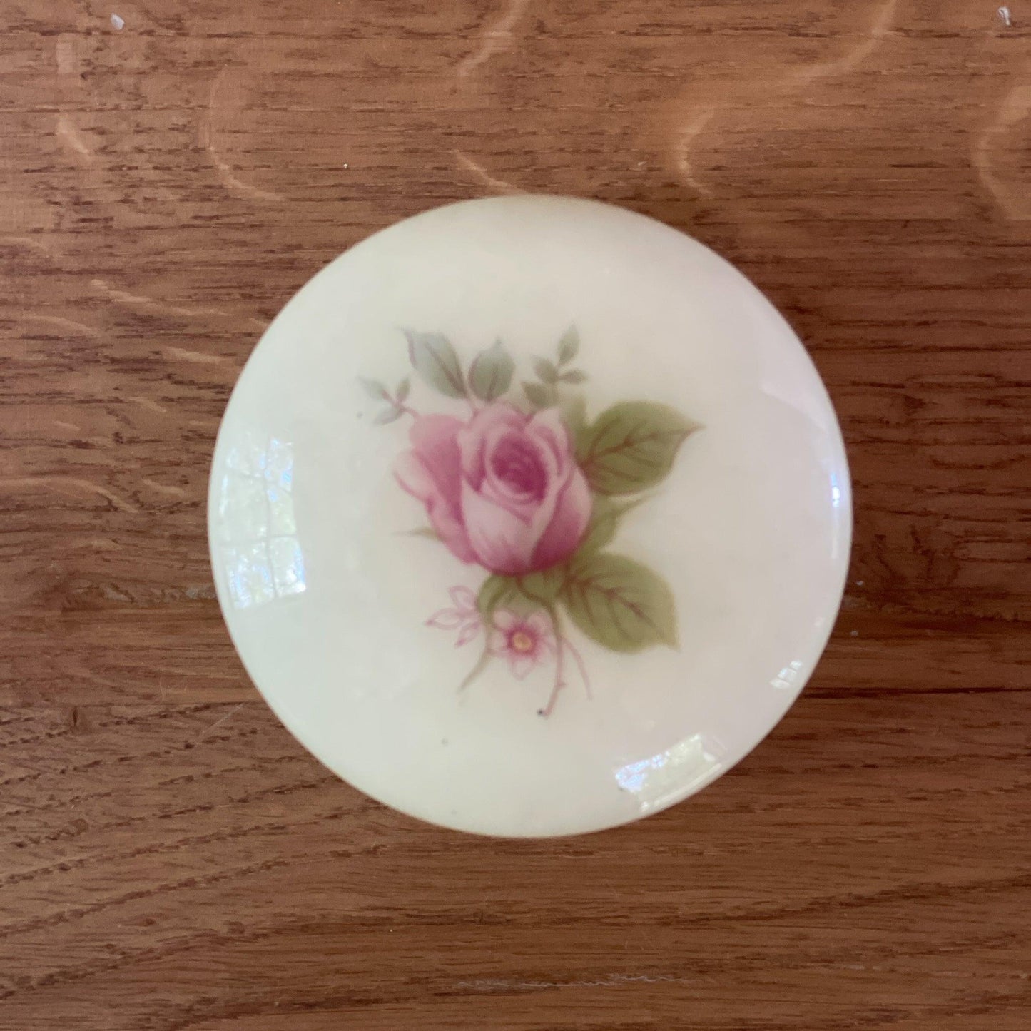 Vintage albast pillendoosje met roos - Bamestra Curiosa