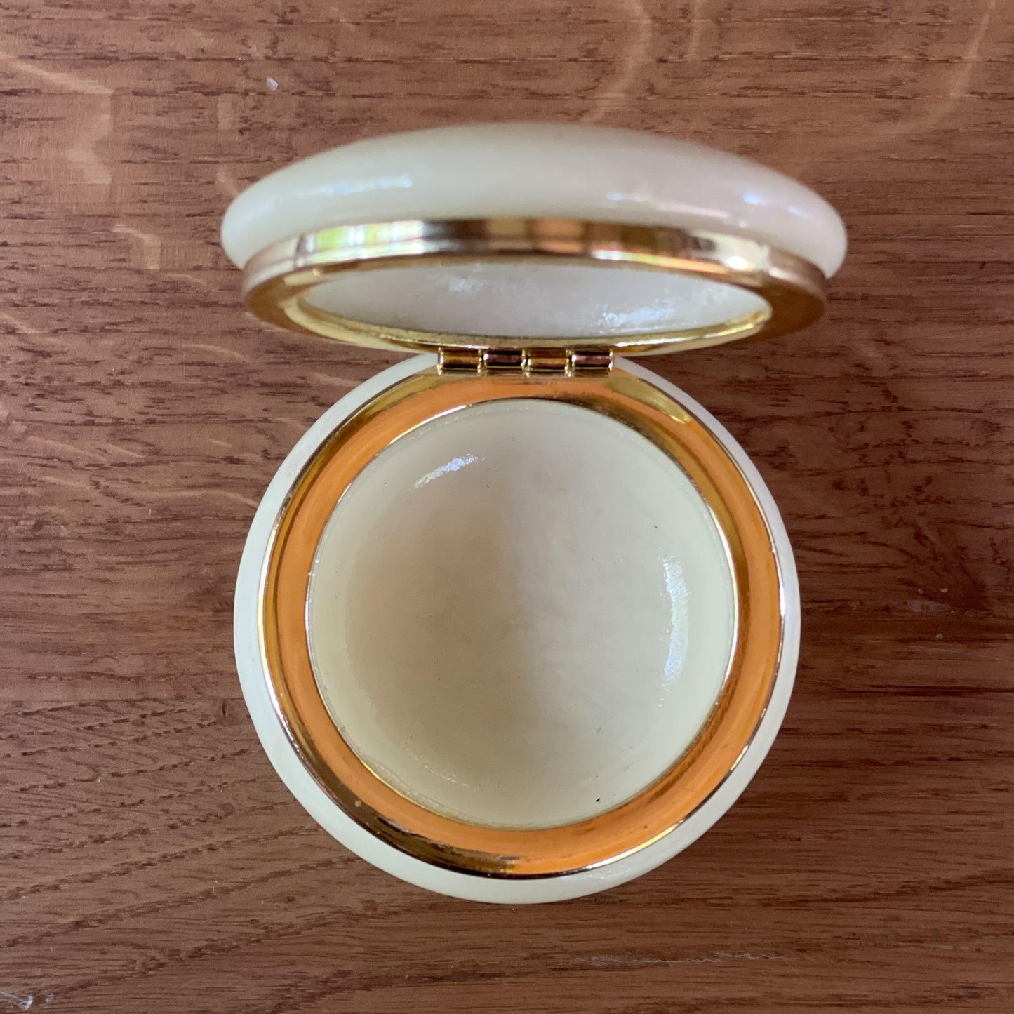 Vintage albast pillendoosje met roos - Bamestra Curiosa