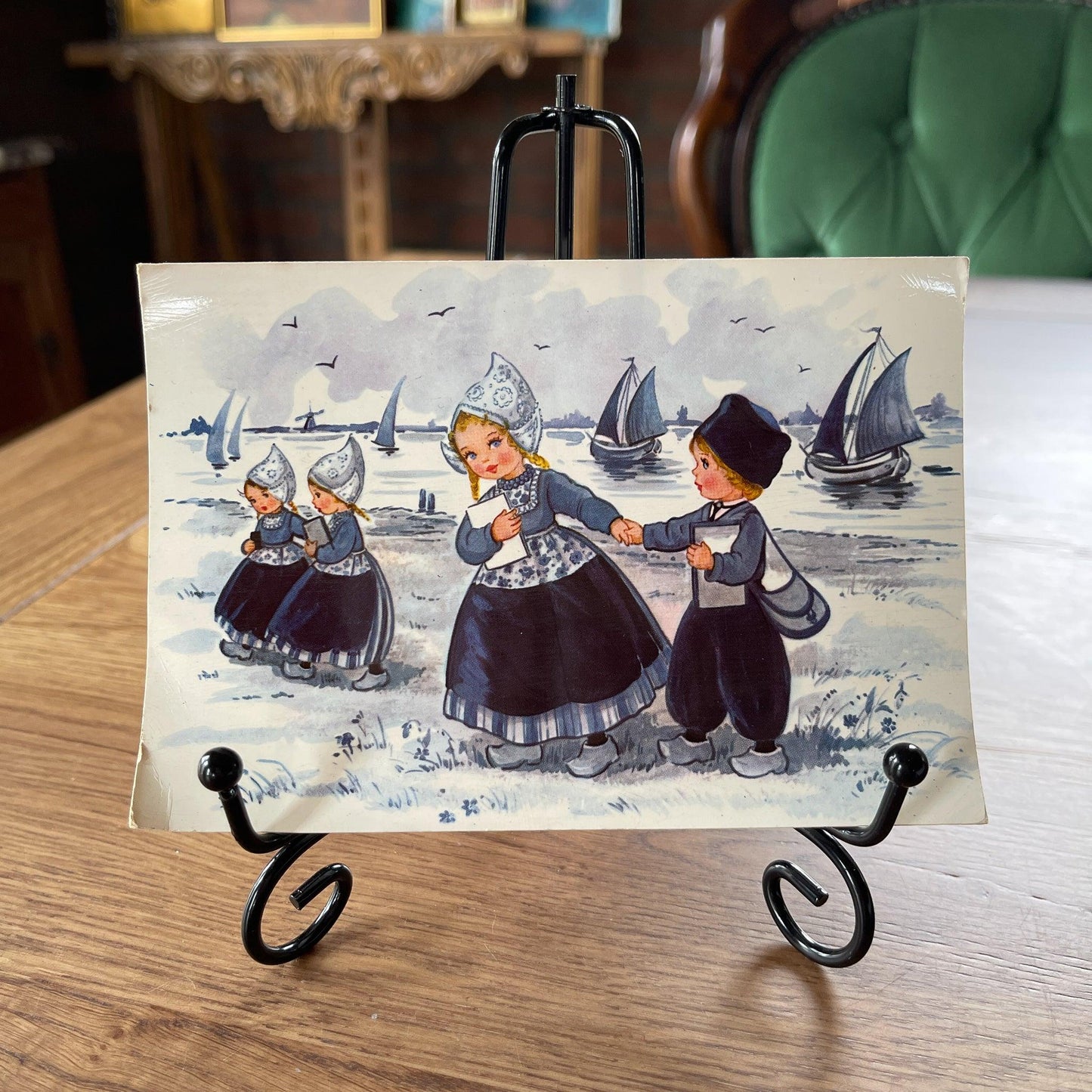 Vintage ansichtkaart kinderen in klederdracht - Bamestra Curiosa