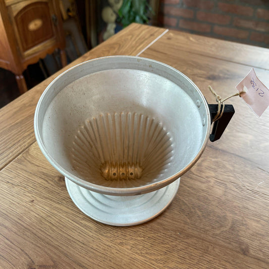 Vintage Artola koffie filter - Bamestra Curiosa