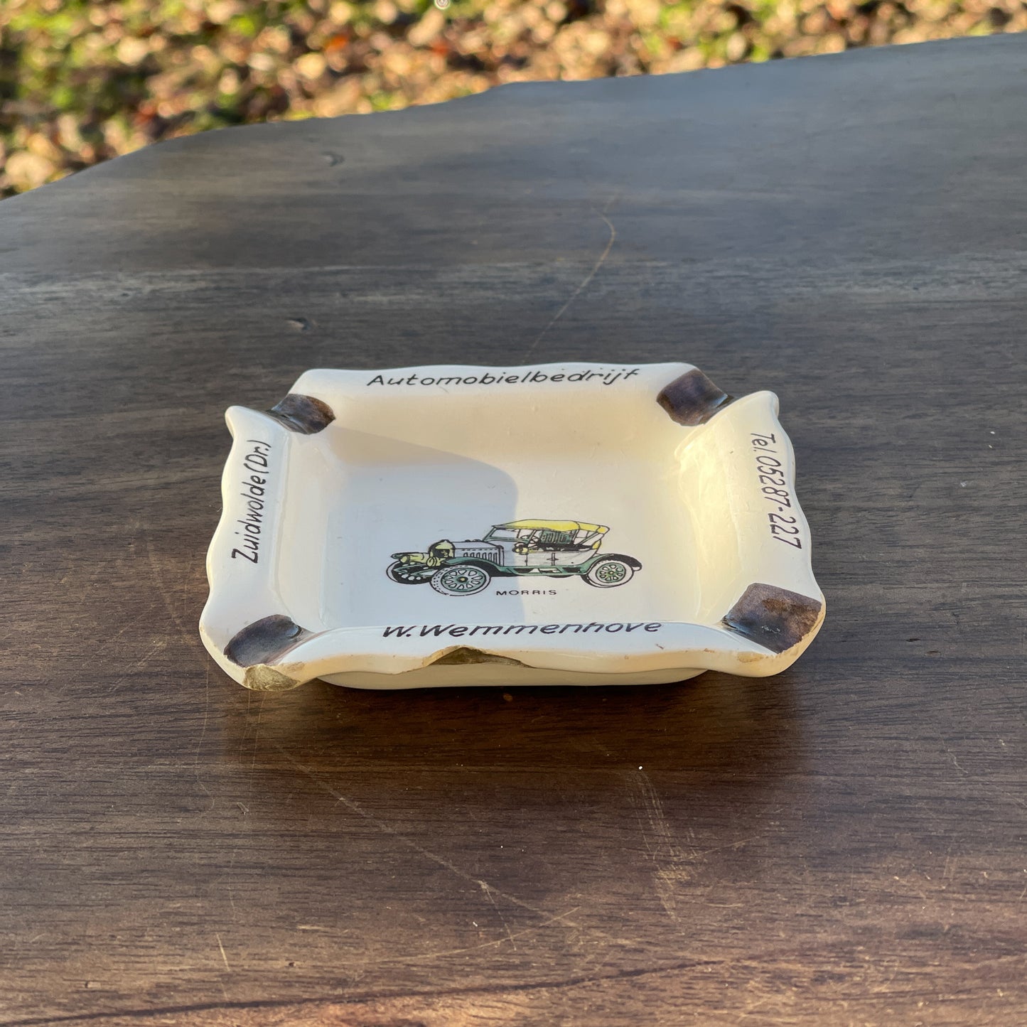 Asbak Morris Automobielbedrijf W. Wemmenhove - Bamestra Curiosa