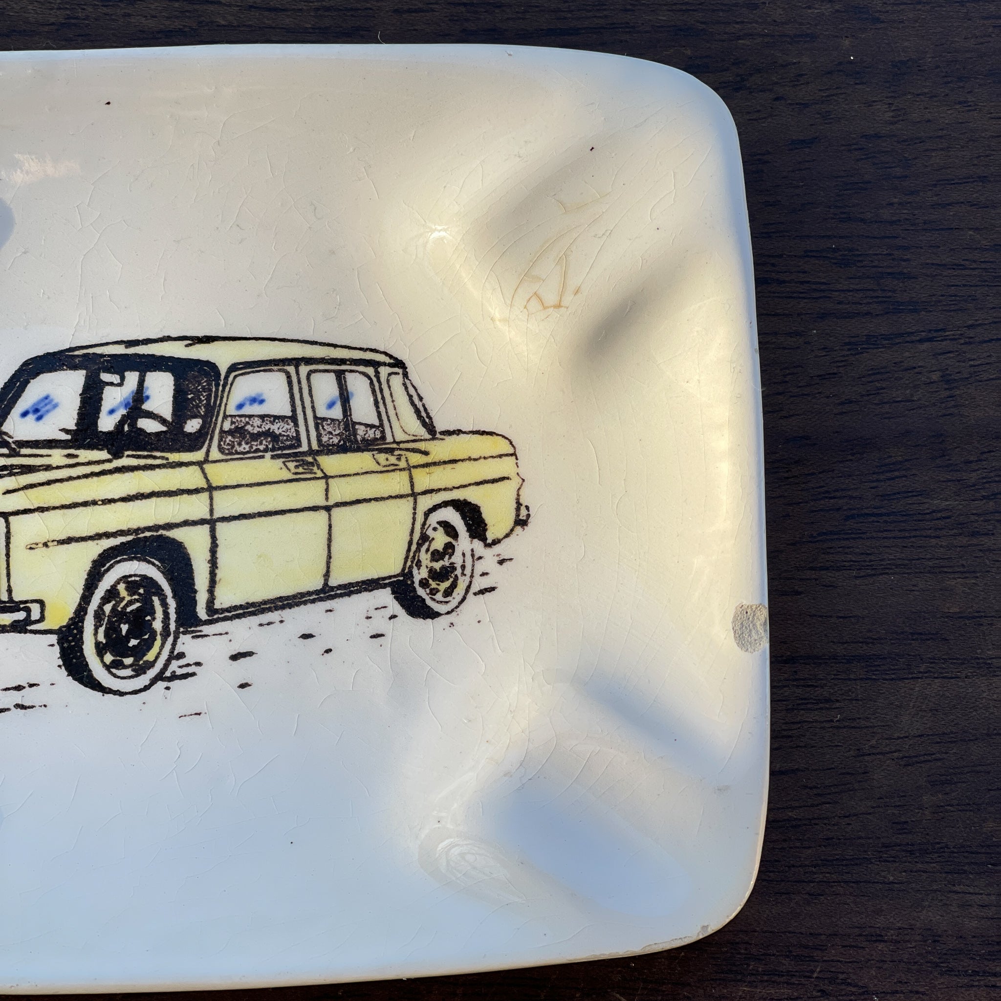 Asbak Met Afbeelding Van Een Renault - Bamestra Curiosa