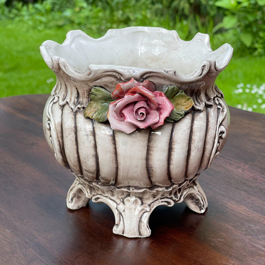 Vintage Bassano bloempot met roosjes - Bamestra Curiosa