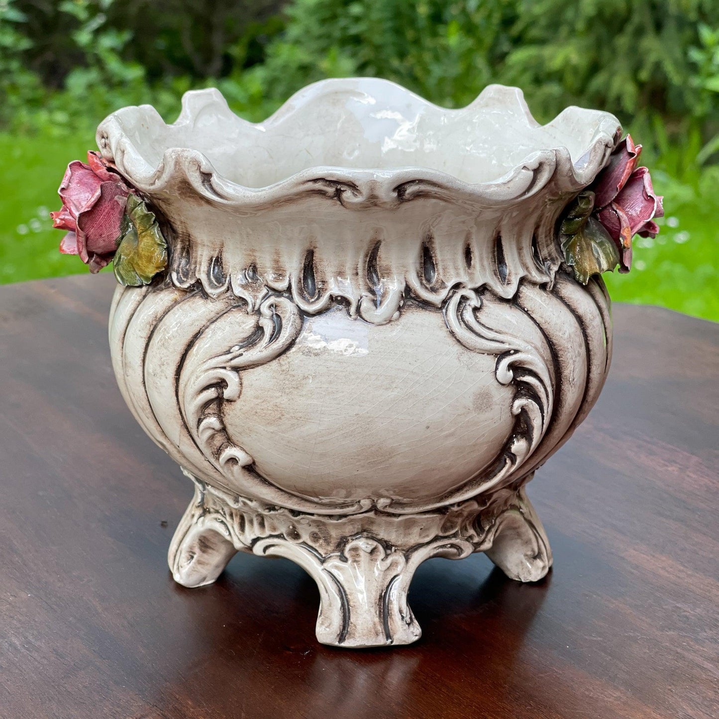 Vintage Bassano bloempot met roosjes - Bamestra Curiosa