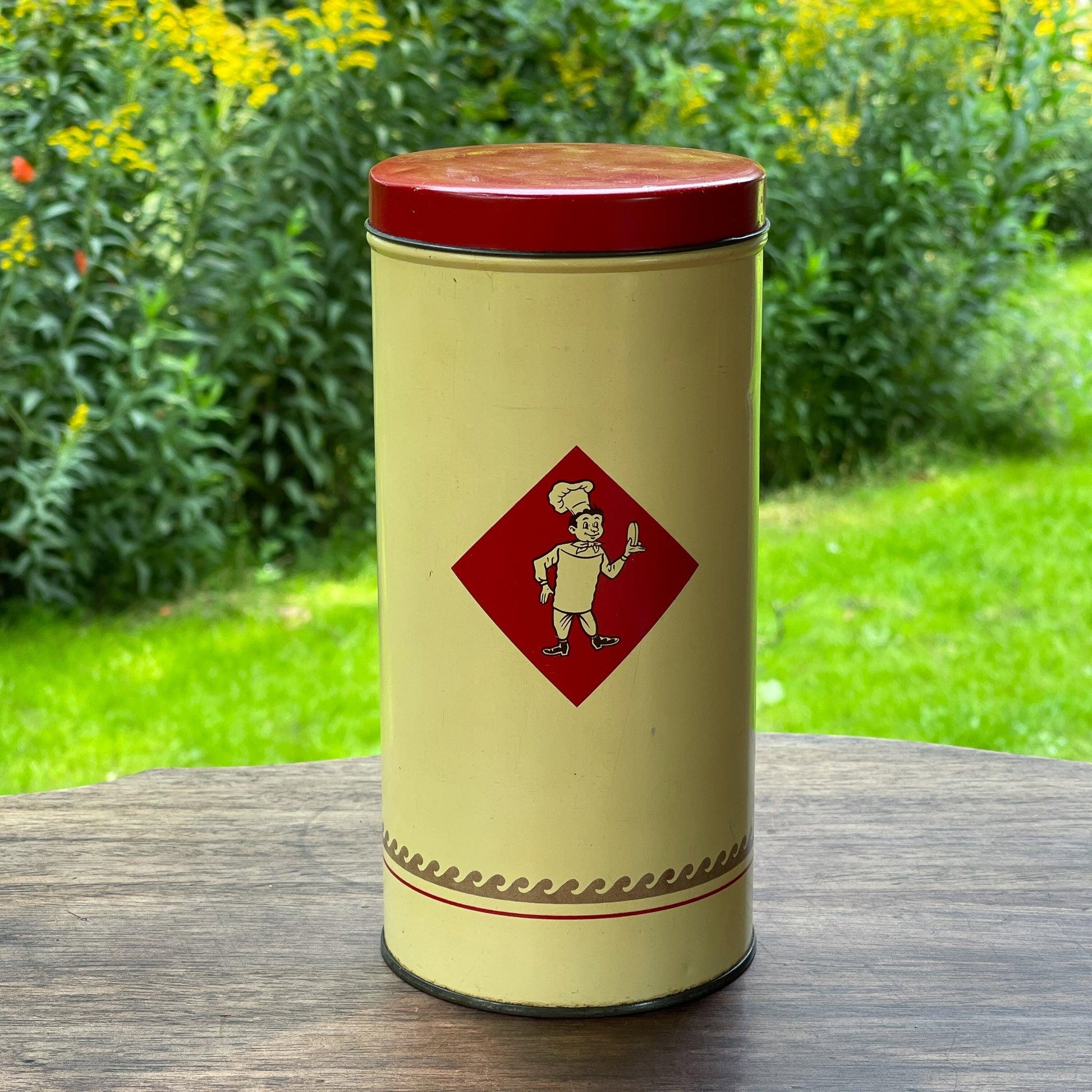 Vintage beschuitbus van Bolletje - Bamestra Curiosa