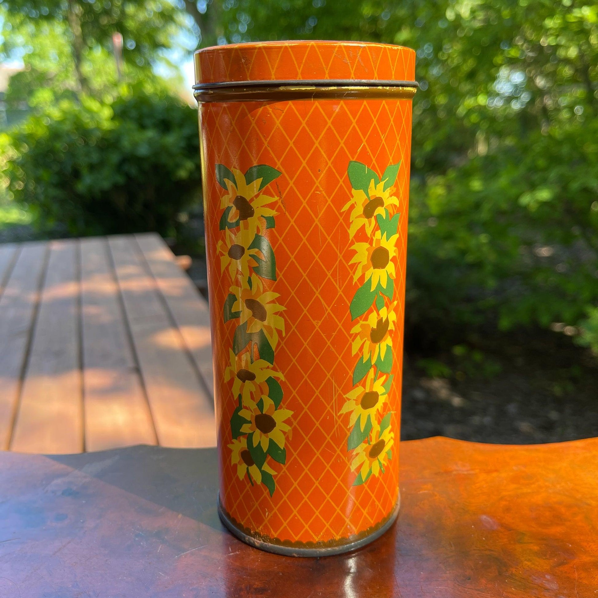 Vintage beschuitbus van Verkade - Bamestra Curiosa