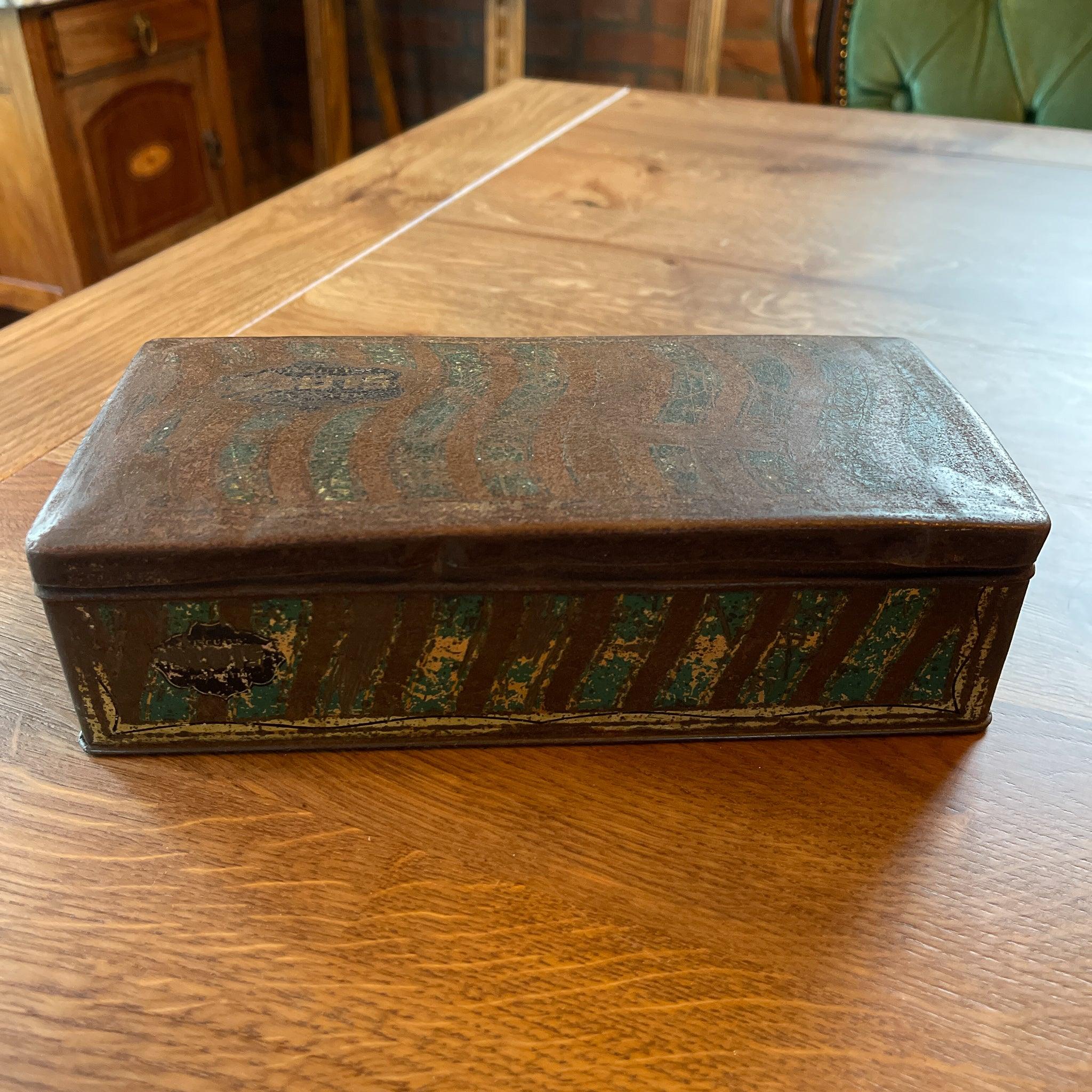 Vintage blik met linnen, knopen en sokkenstop wol - The Collectionist