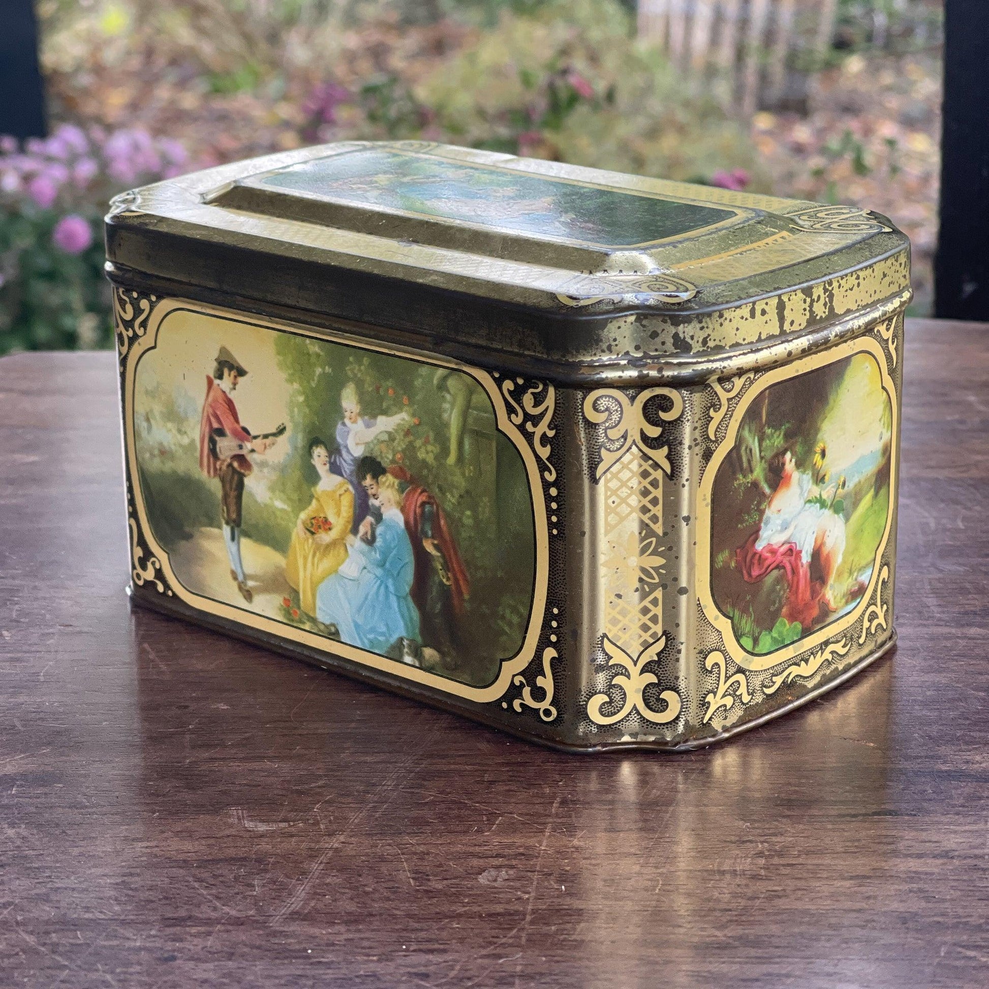 Vintage blik met romantische voorstellingen - Bamestra Curiosa