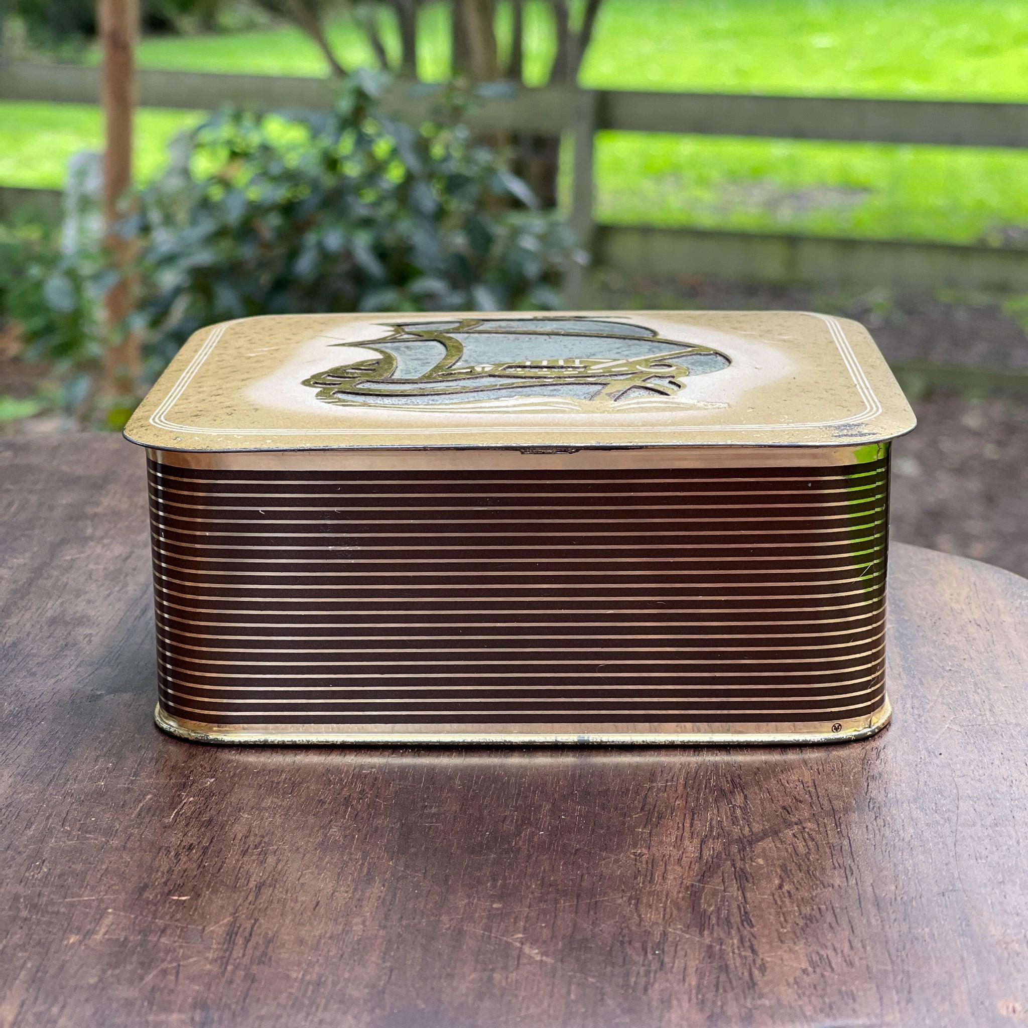 Vintage blik met zeilschip - The Collectionist