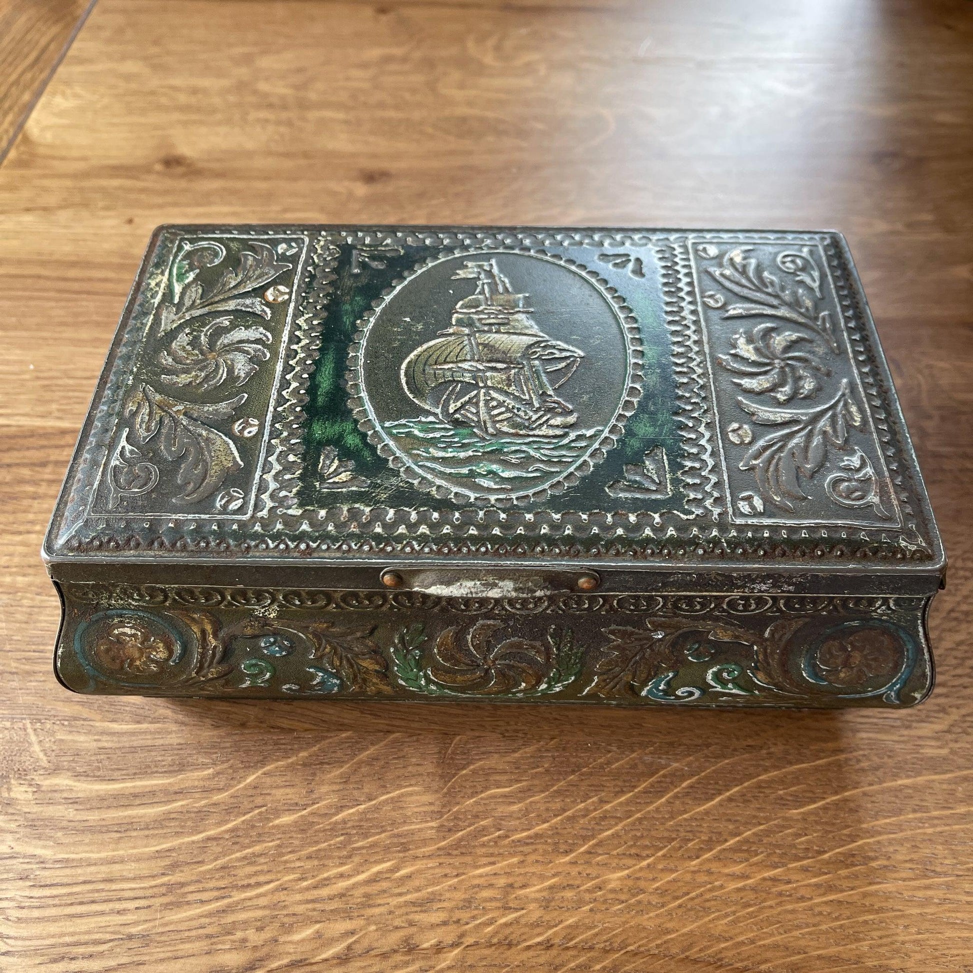 Vintage blik zeilschip - Bamestra Curiosa