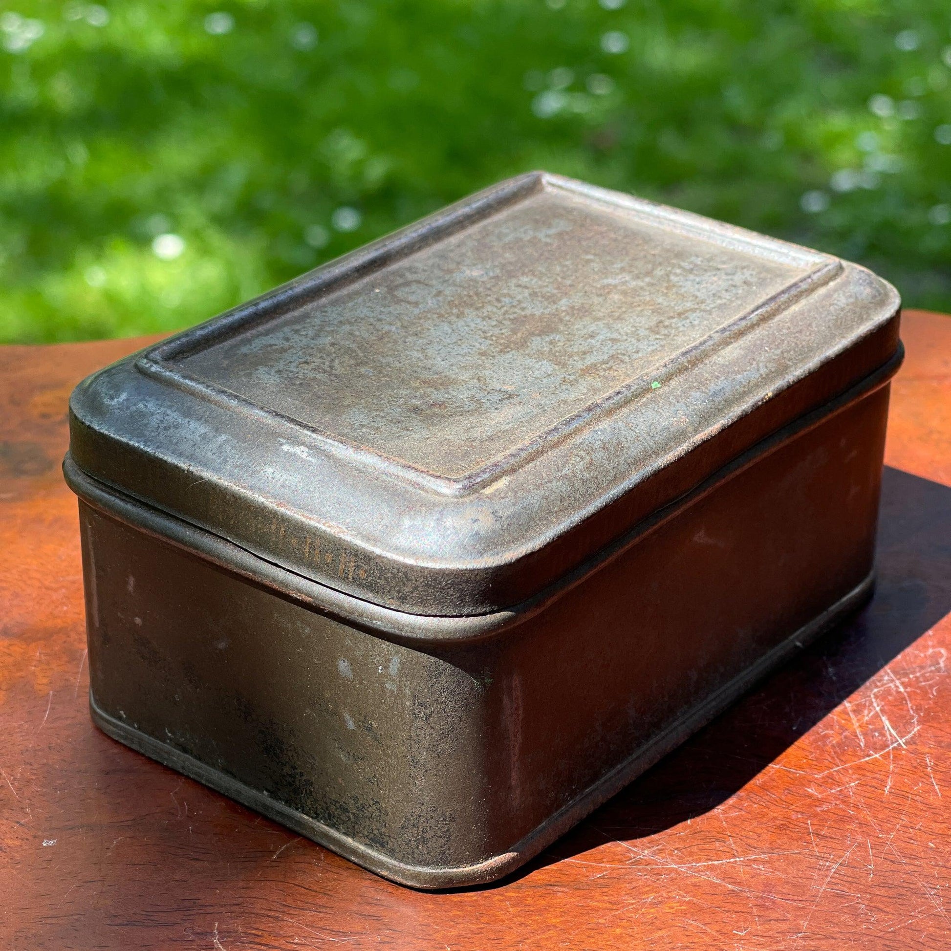 Vintage blikje van CARR&Co - Bamestra Curiosa