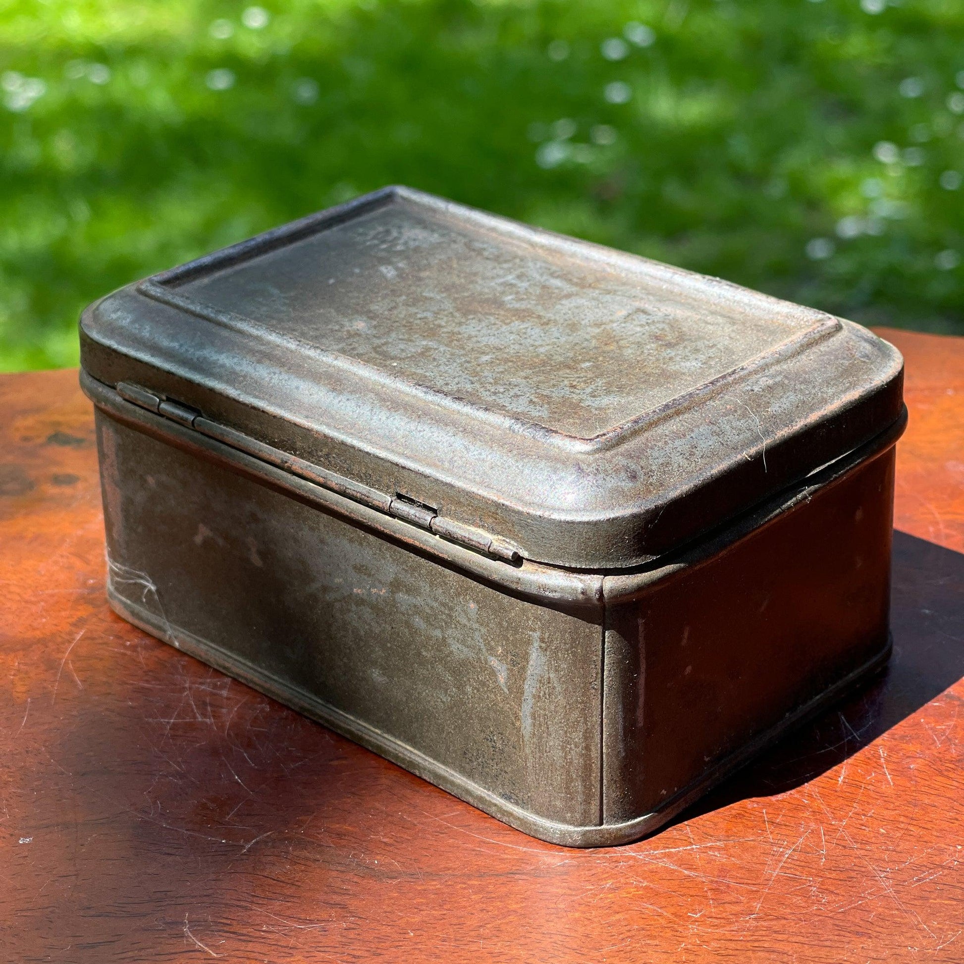 Vintage blikje van CARR&Co - Bamestra Curiosa