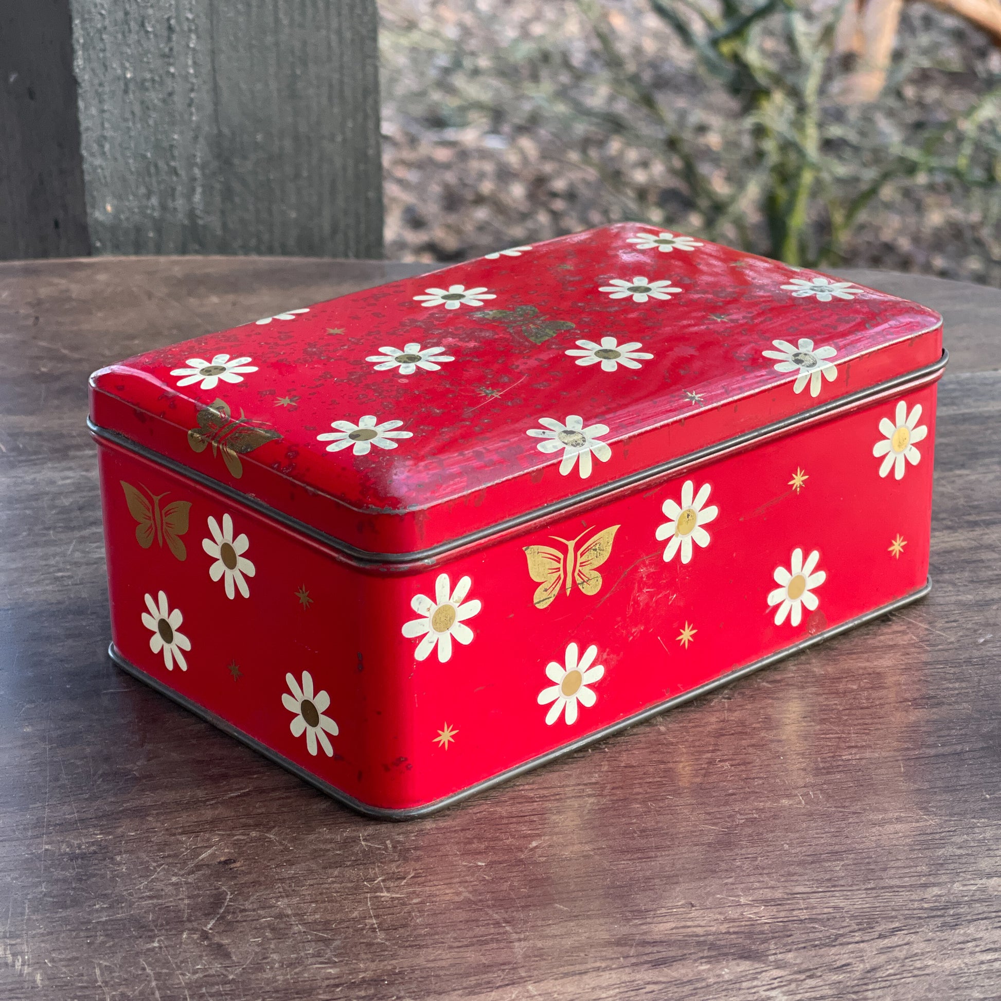 ARK Koekblik Met Vlinders en Margrieten - Bamestra Curiosa