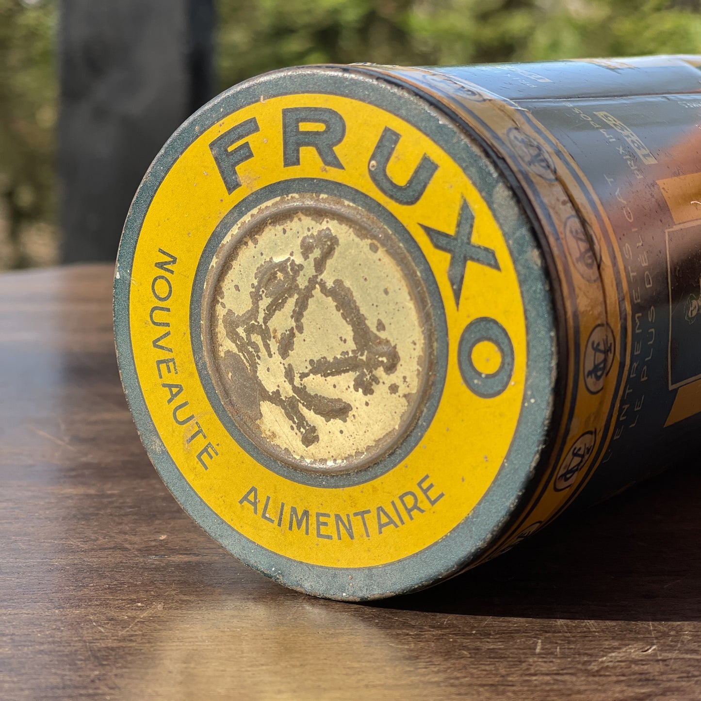 Antiek Fruxo Blik - Bamestra Curiosa