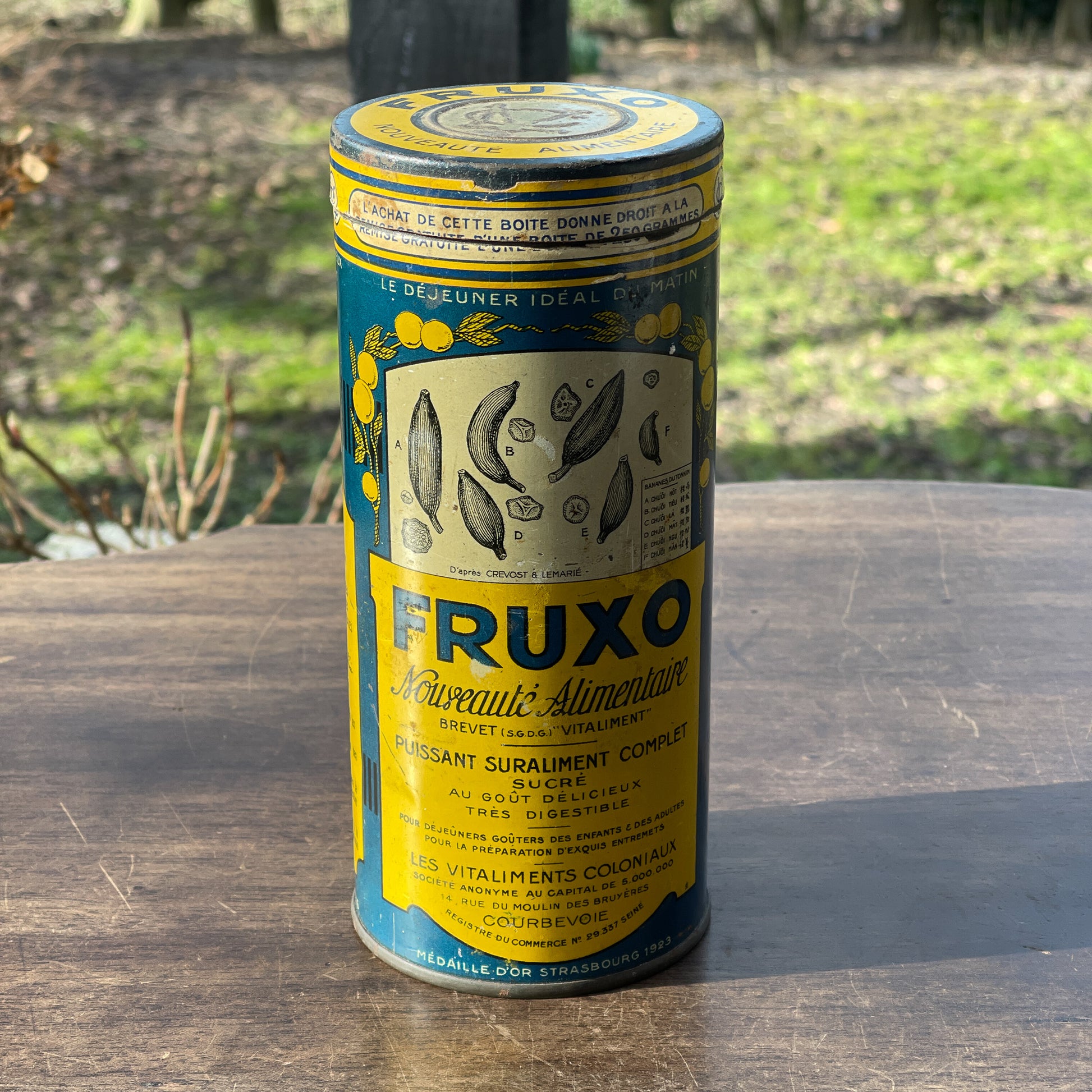 Antiek Fruxo Blik - Bamestra Curiosa