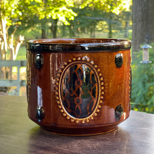 Vintage bloempot met medaillons - Bamestra Curiosa