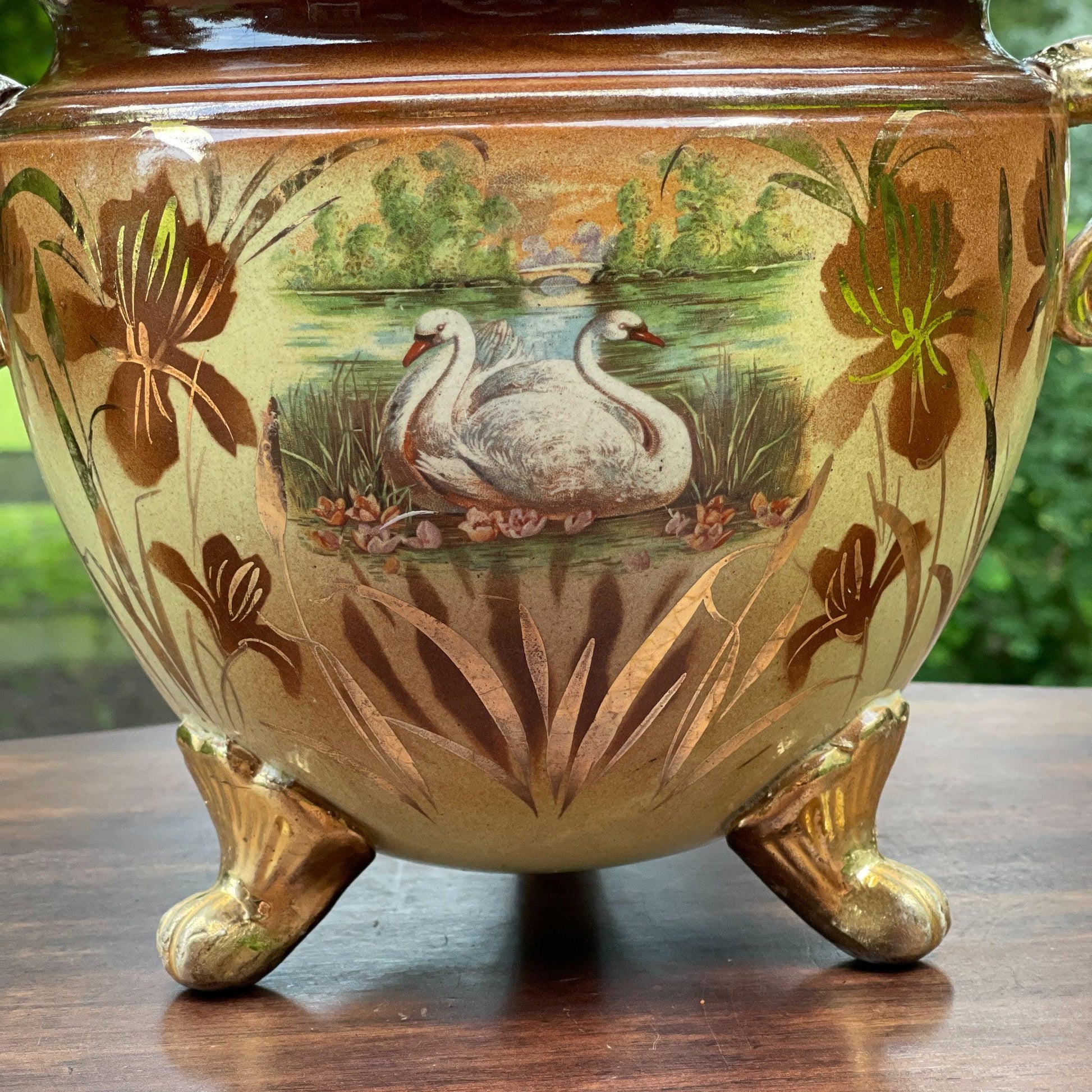 Vintage bloempot met zwanen - Bamestra Curiosa