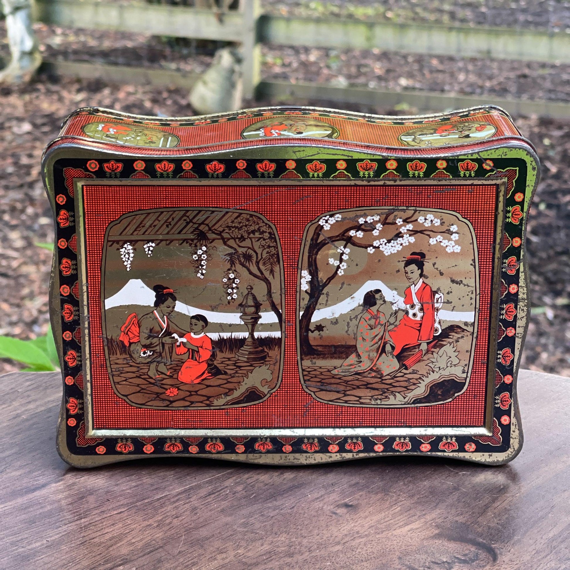 Vintage Chinese thee blik - The Collectionist