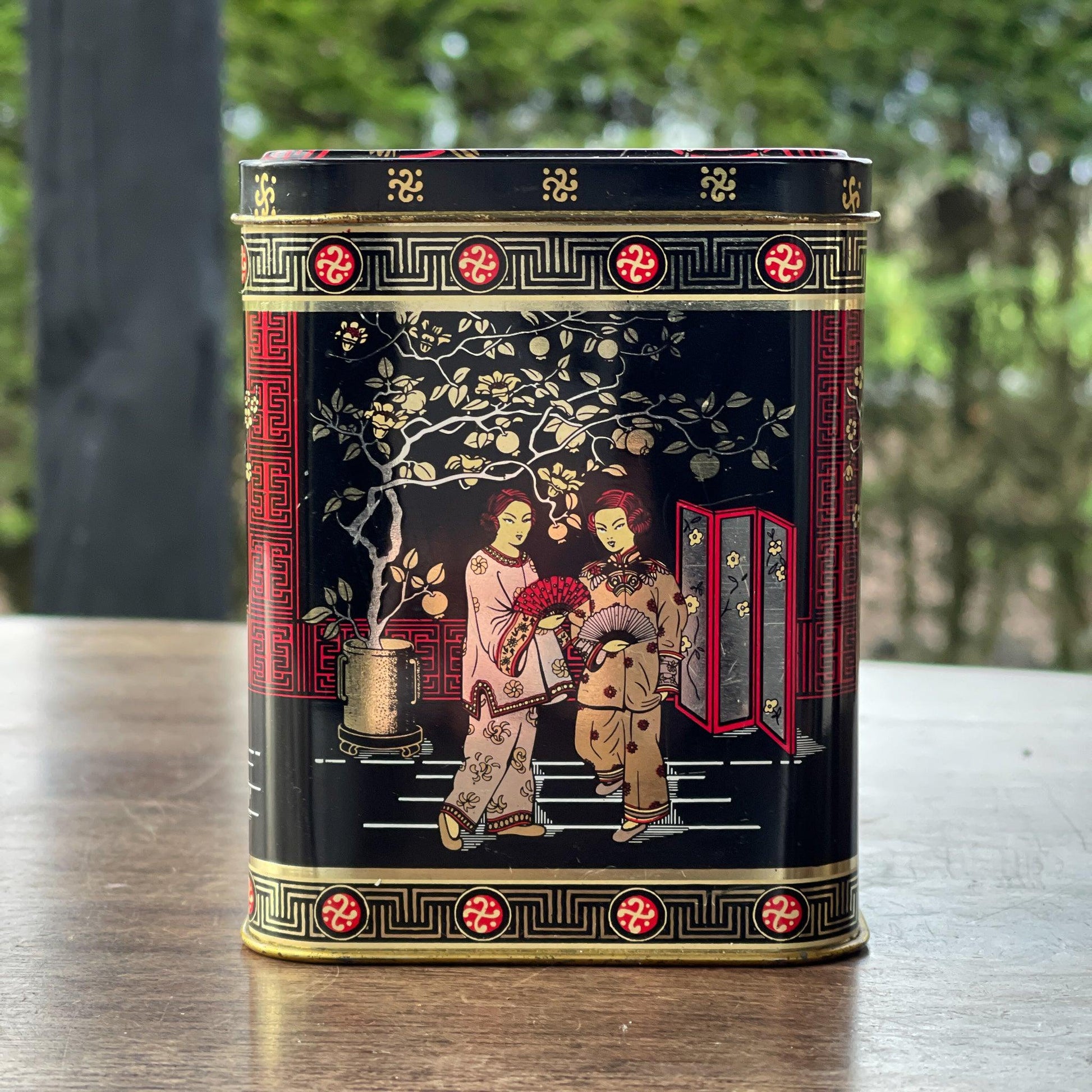 Vintage Chinese thee blik - Bamestra Curiosa