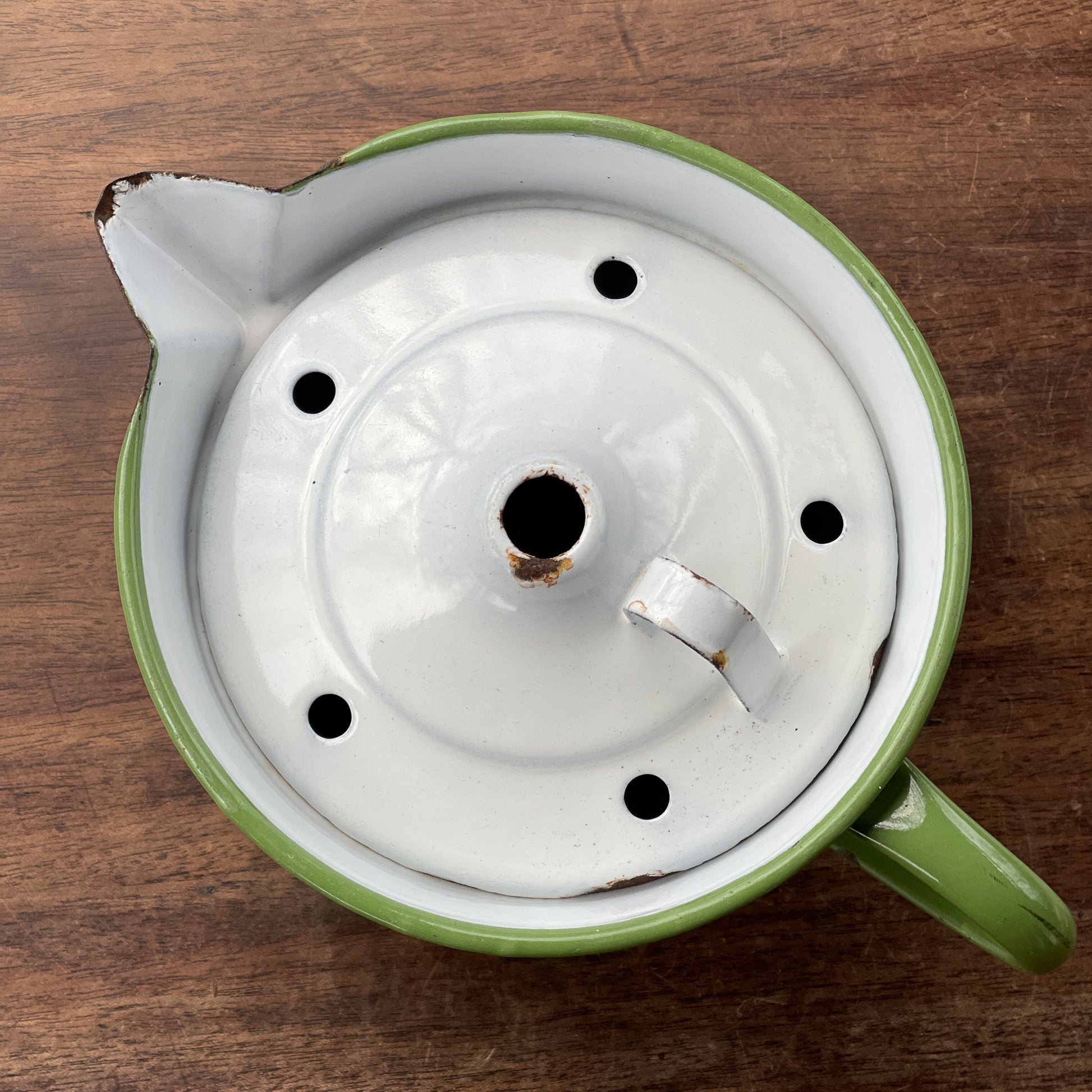 Emaille melkkoker - Bamestra Curiosa