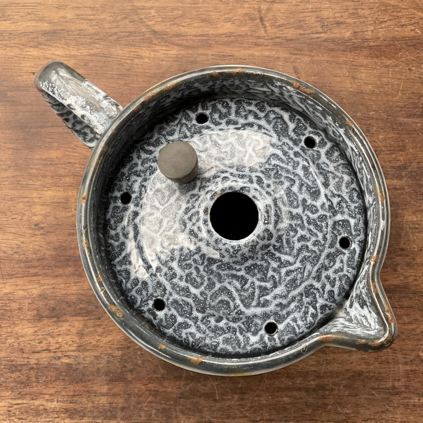 Emaille melkkoker - Bamestra Curiosa