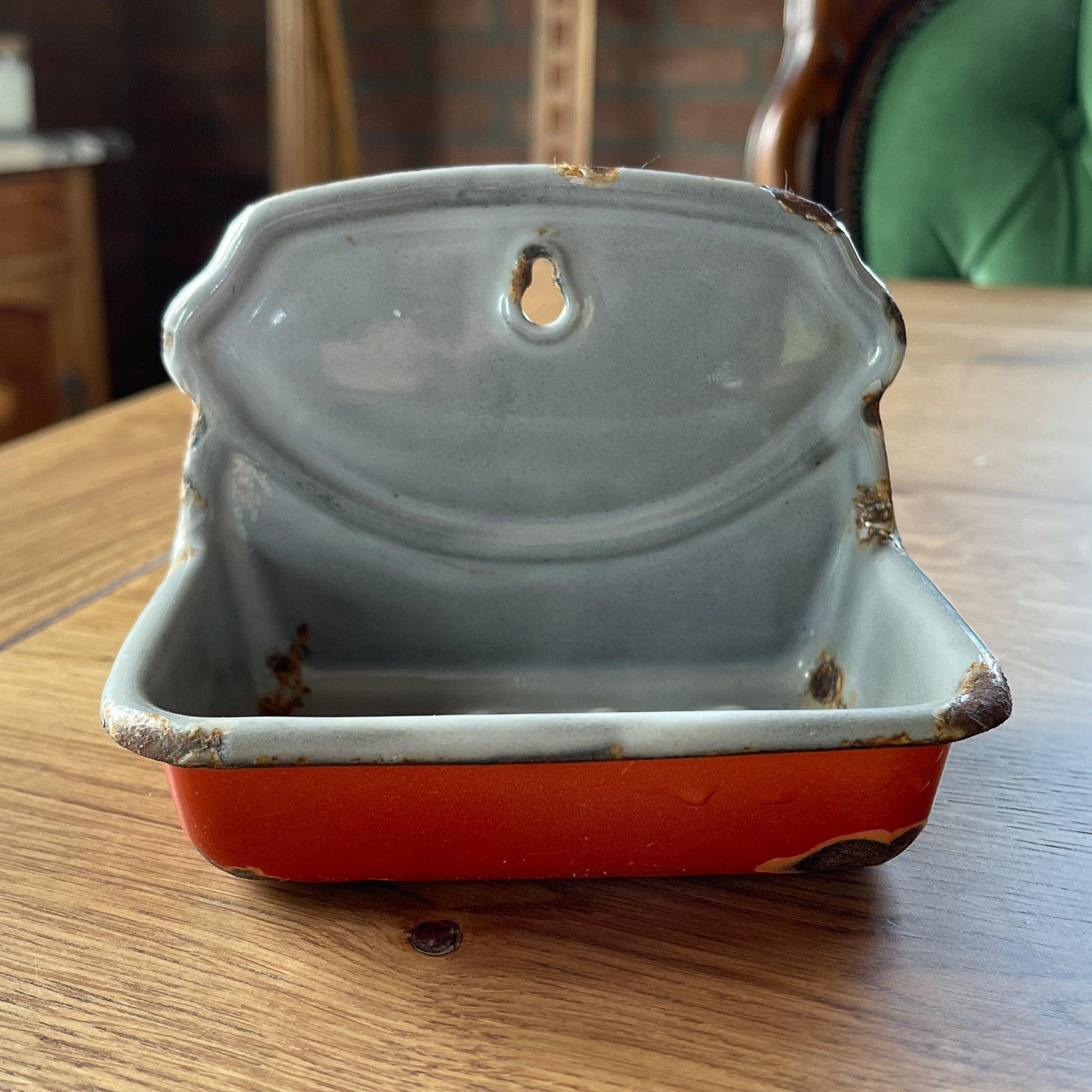 Vintage emaille zeepbakje - Bamestra Curiosa