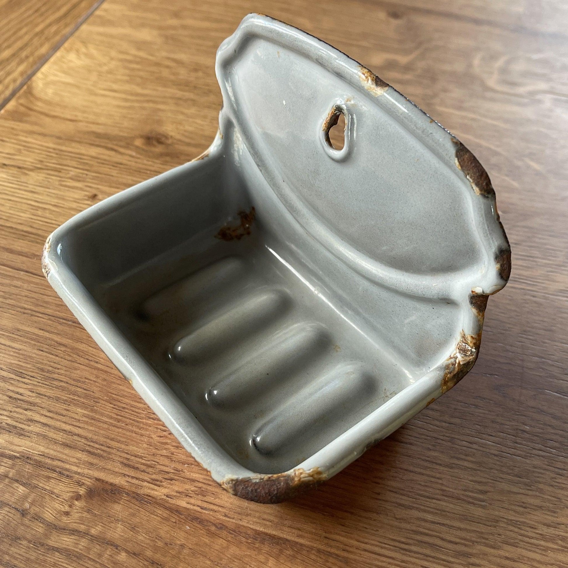 Vintage emaille zeepbakje - Bamestra Curiosa