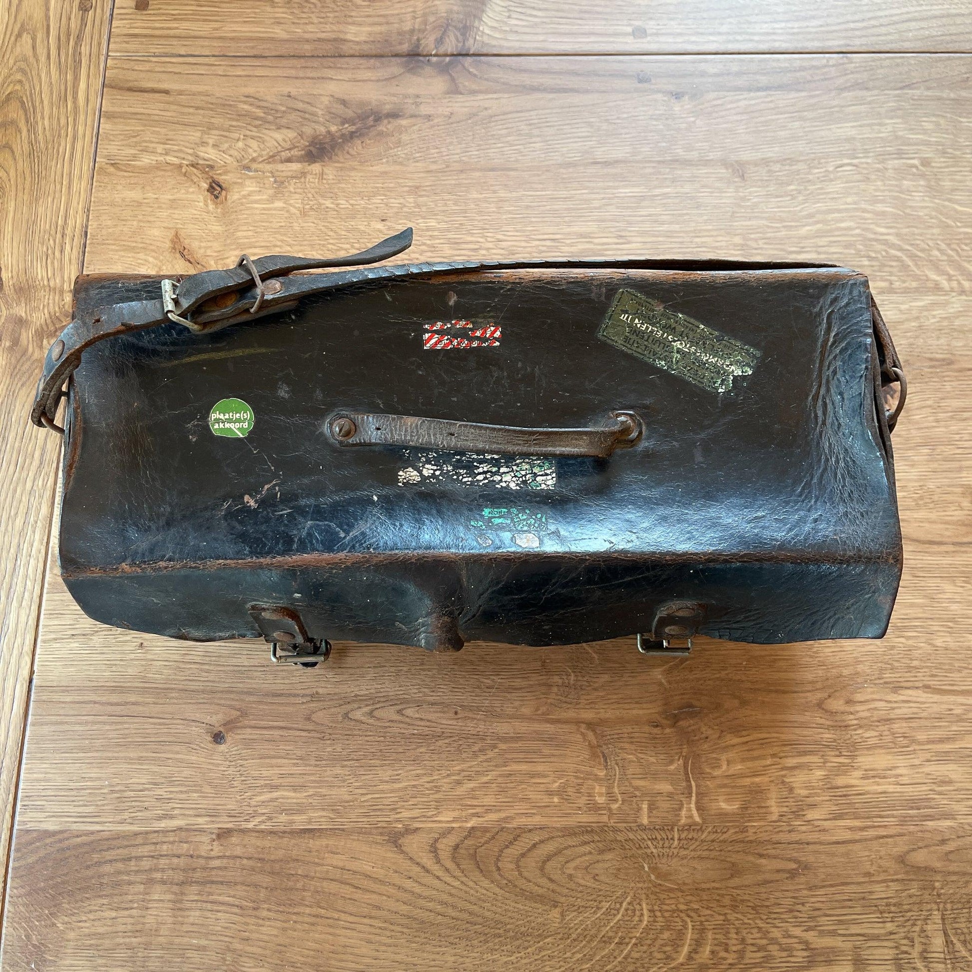 Vintage gereedschapstas - Bamestra Curiosa