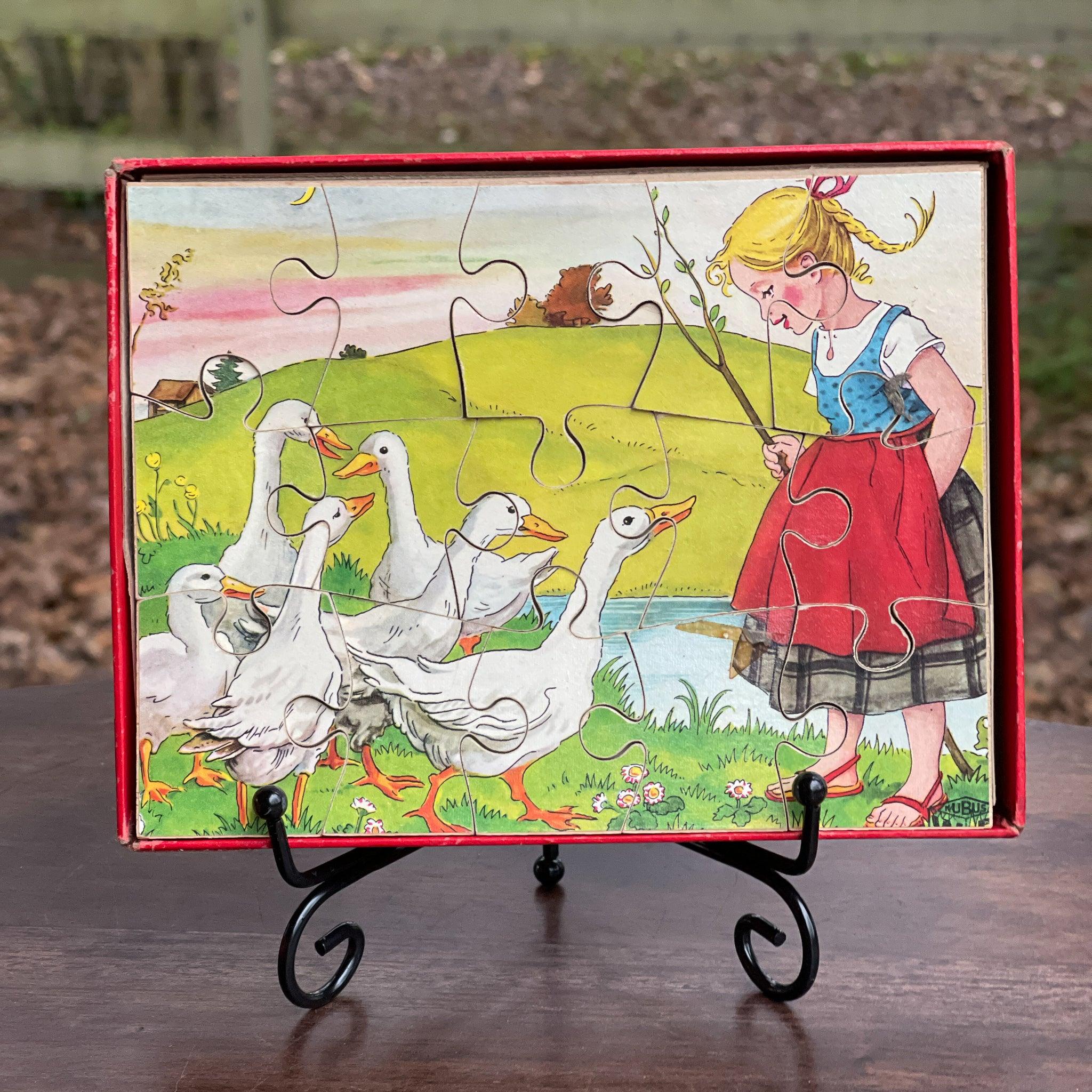 Vintage jigsaw puzzel meisje met ganzen - The Collectionist