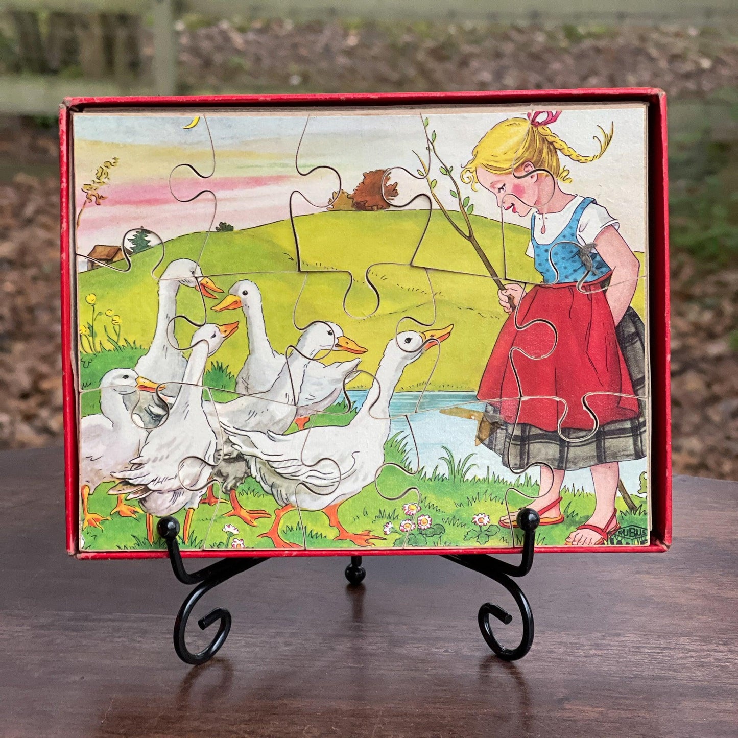 Vintage jigsaw puzzel meisje met ganzen - The Collectionist