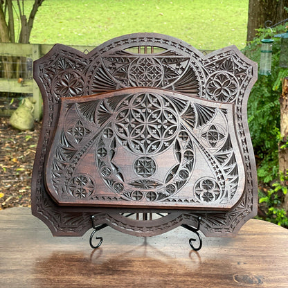 Vintage kerfwerk krant / posthouder - Bamestra Curiosa