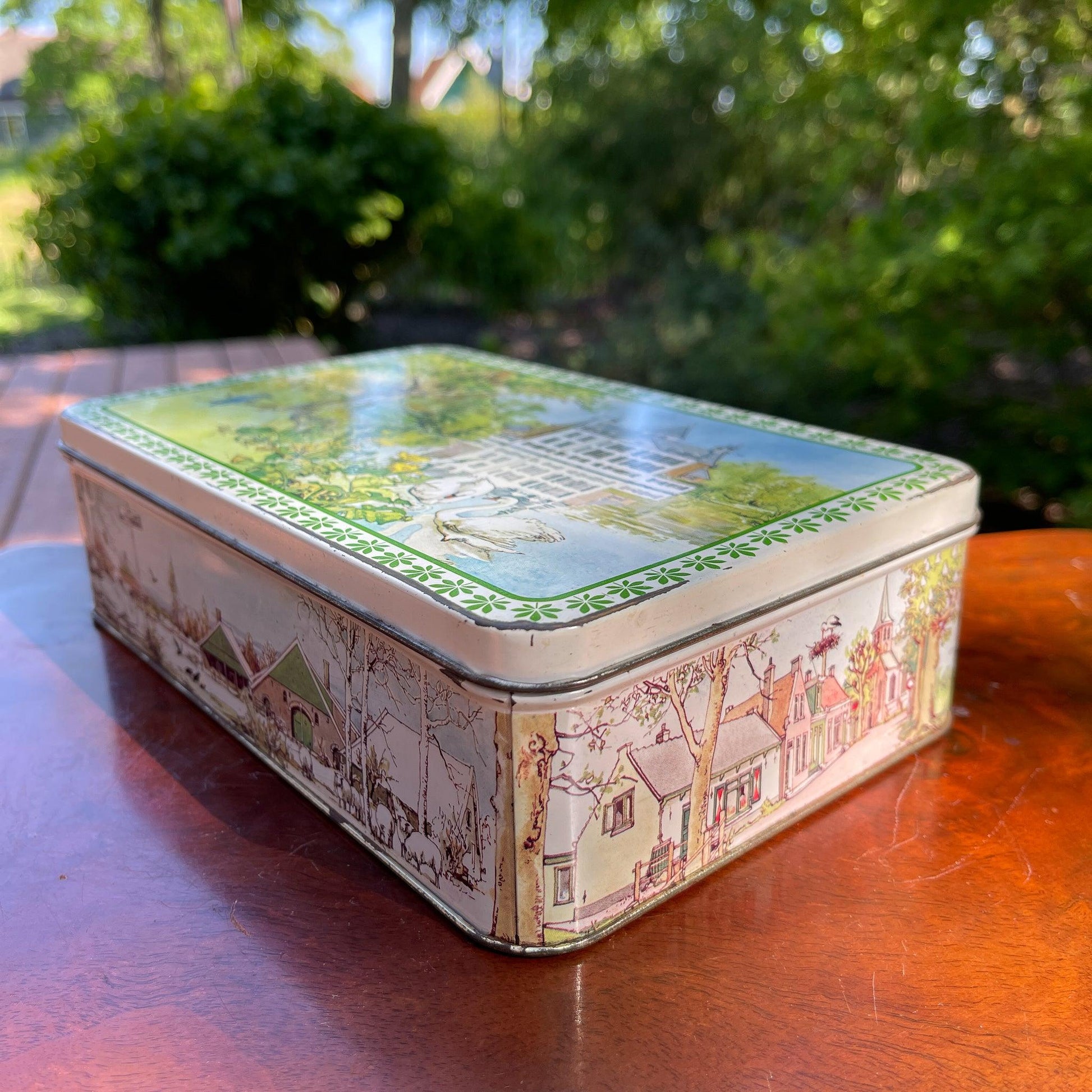 Vintage koekblik van Verkade - Bamestra Curiosa