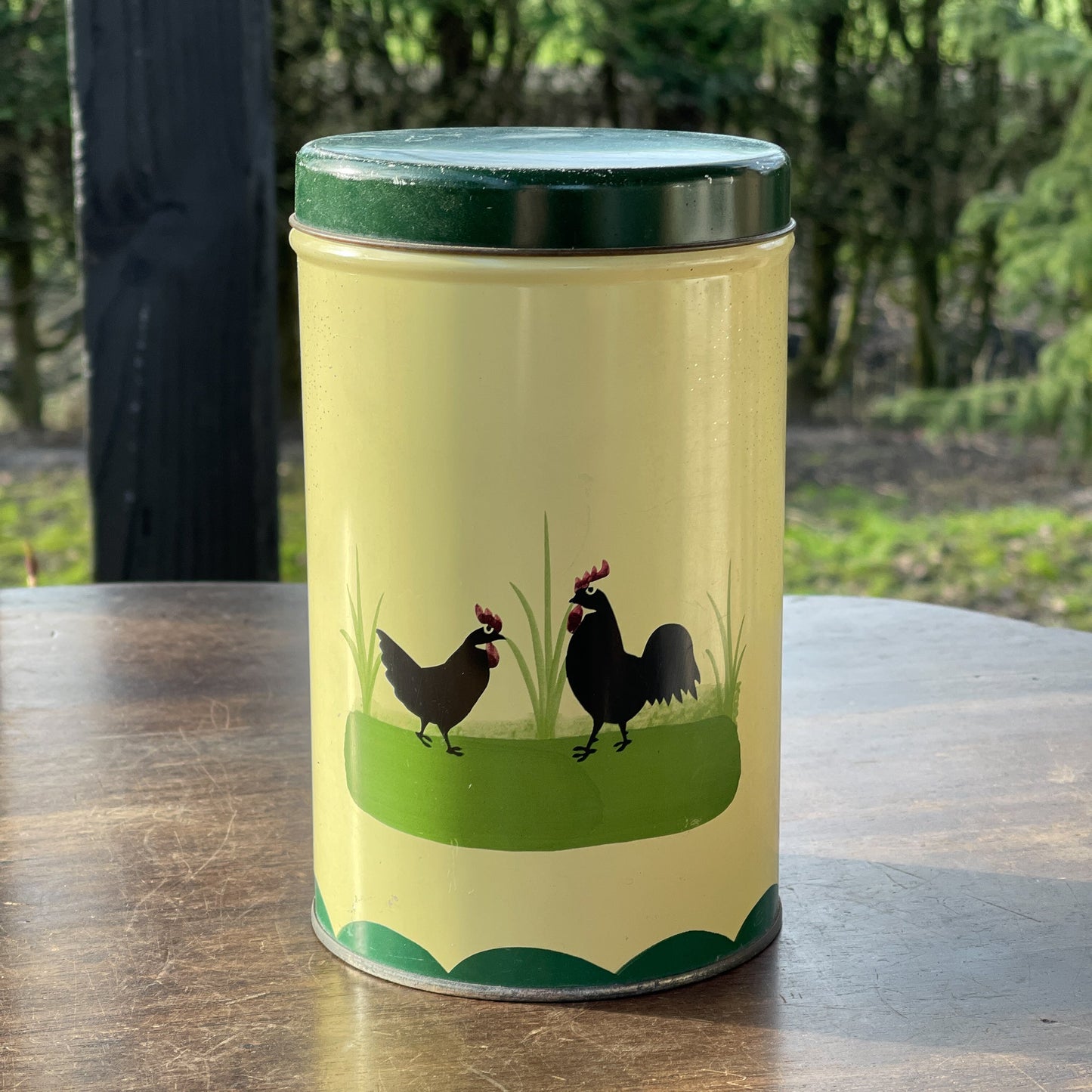 Vintage Koffiebus Met Kippen - The Collectionist