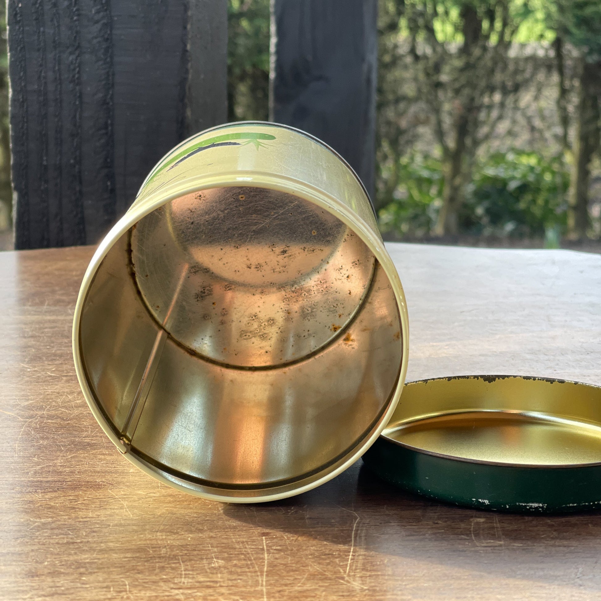 Vintage Koffiebus Met Kippen - The Collectionist