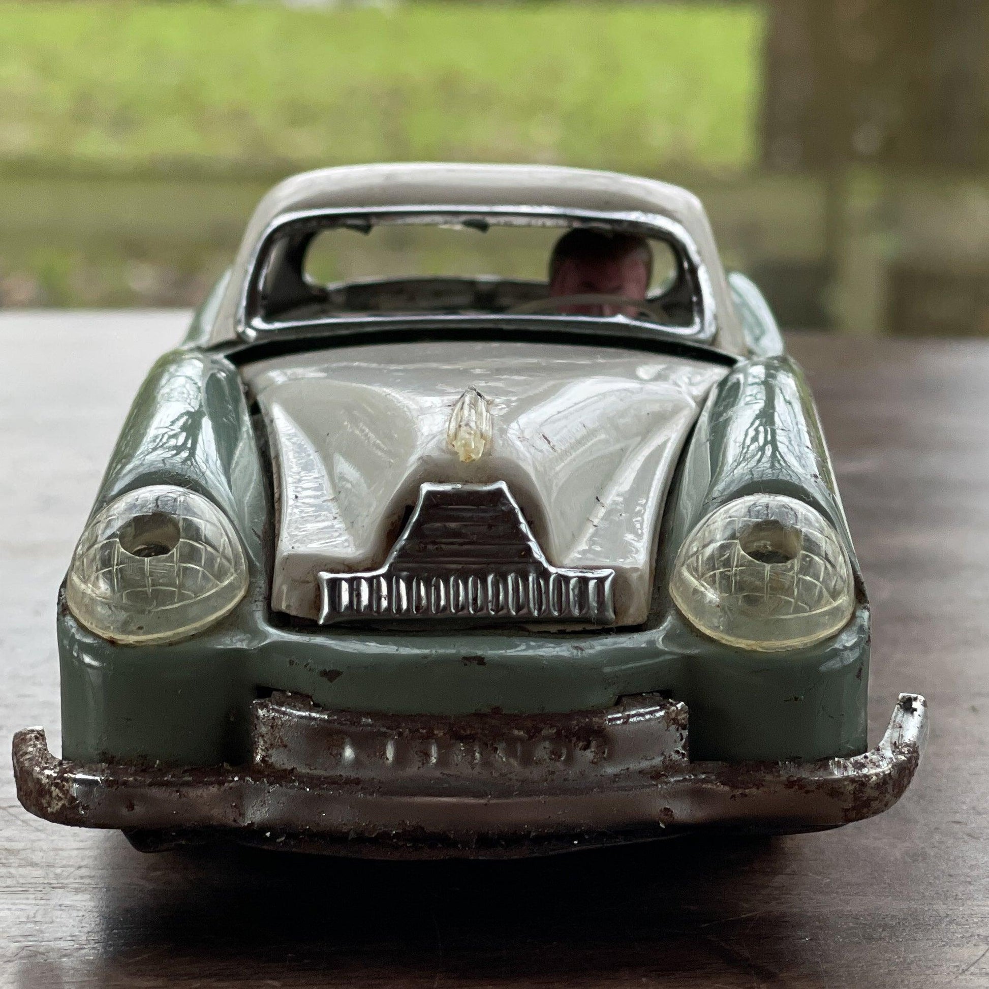 Vintage Lucky Sports Car MF753 - Bamestra Curiosa