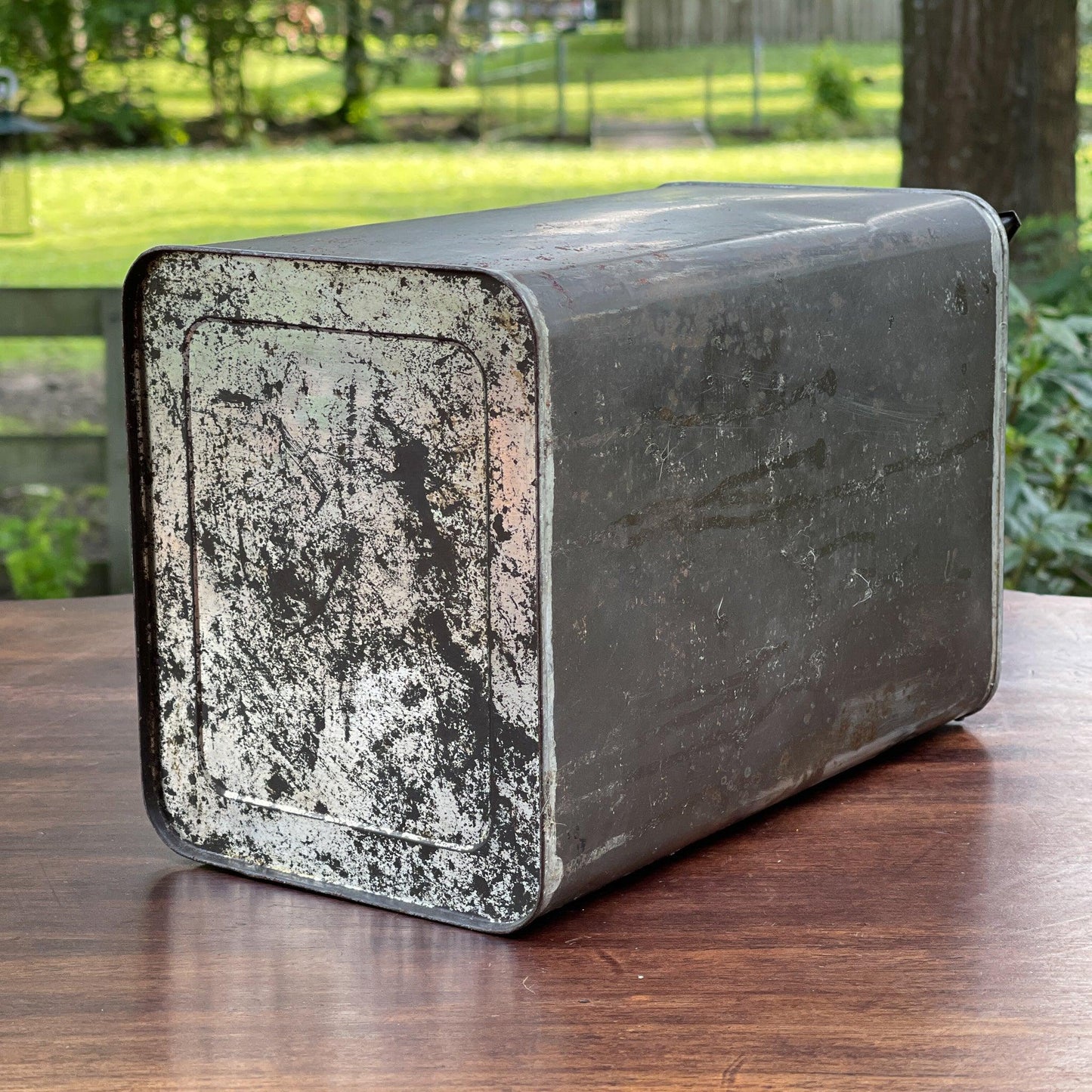 Vintage olie of petroleum kan - Bamestra Curiosa