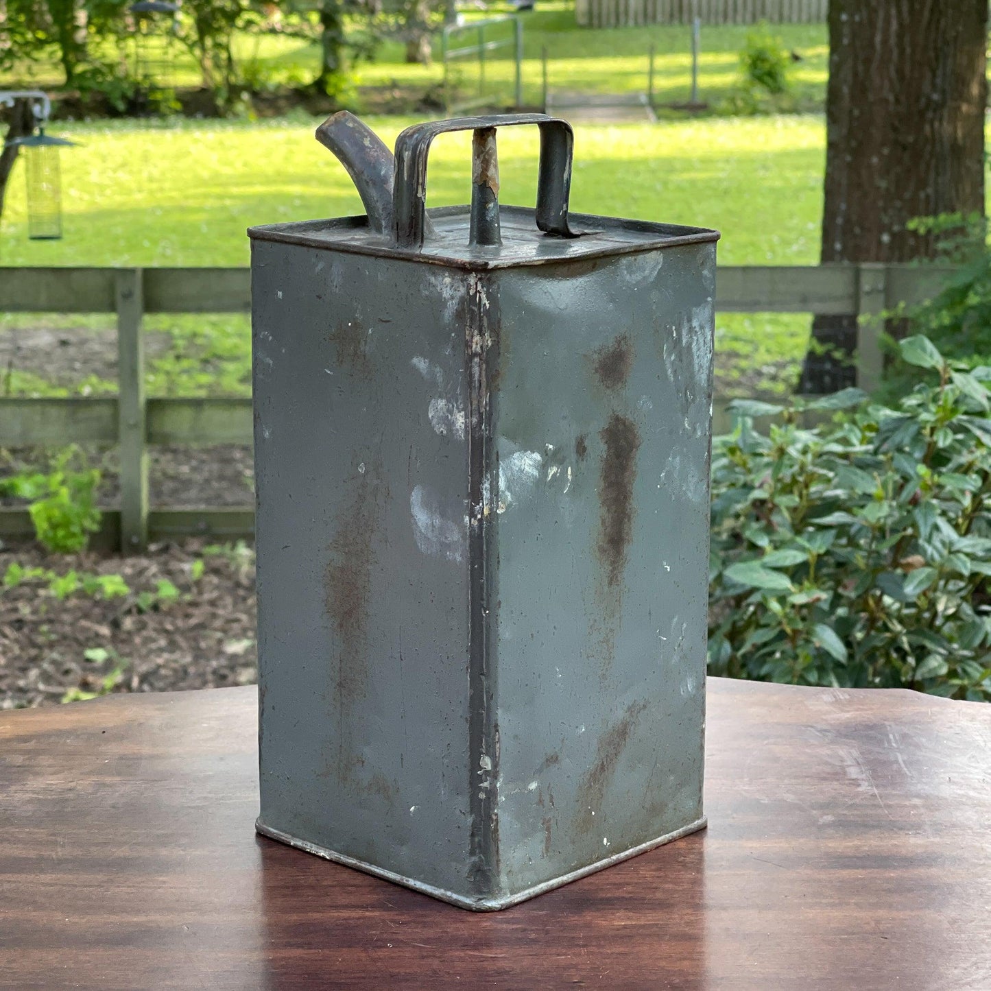 Vintage olie of petroleum kan ESSO 1954 - Bamestra Curiosa