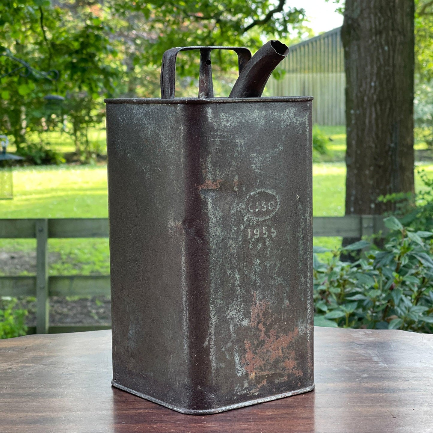 Vintage olie of petroleum kan ESSO 1955 - Bamestra Curiosa