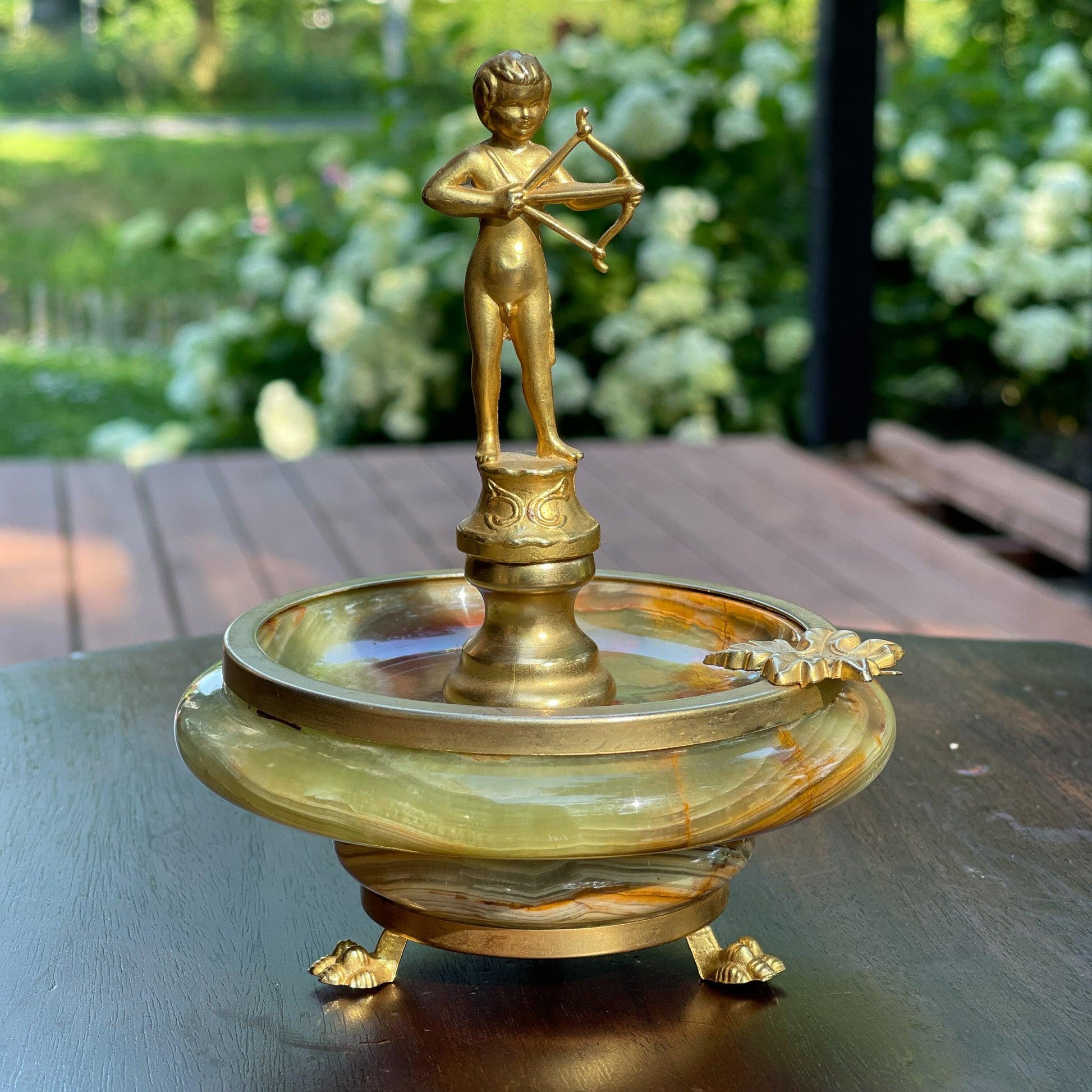 Vintage Onyx asbak met Cupido - Bamestra Curiosa