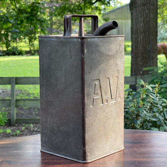 Vintage petroleum kan A.V. - Bamestra Curiosa