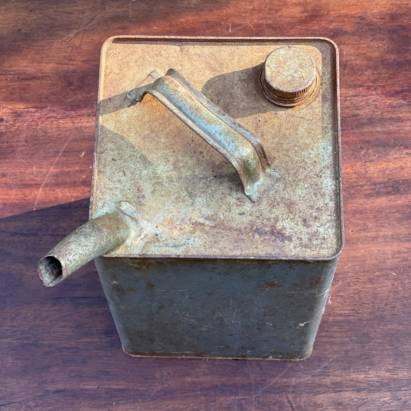 Vintage petroleum kan - Bamestra Curiosa