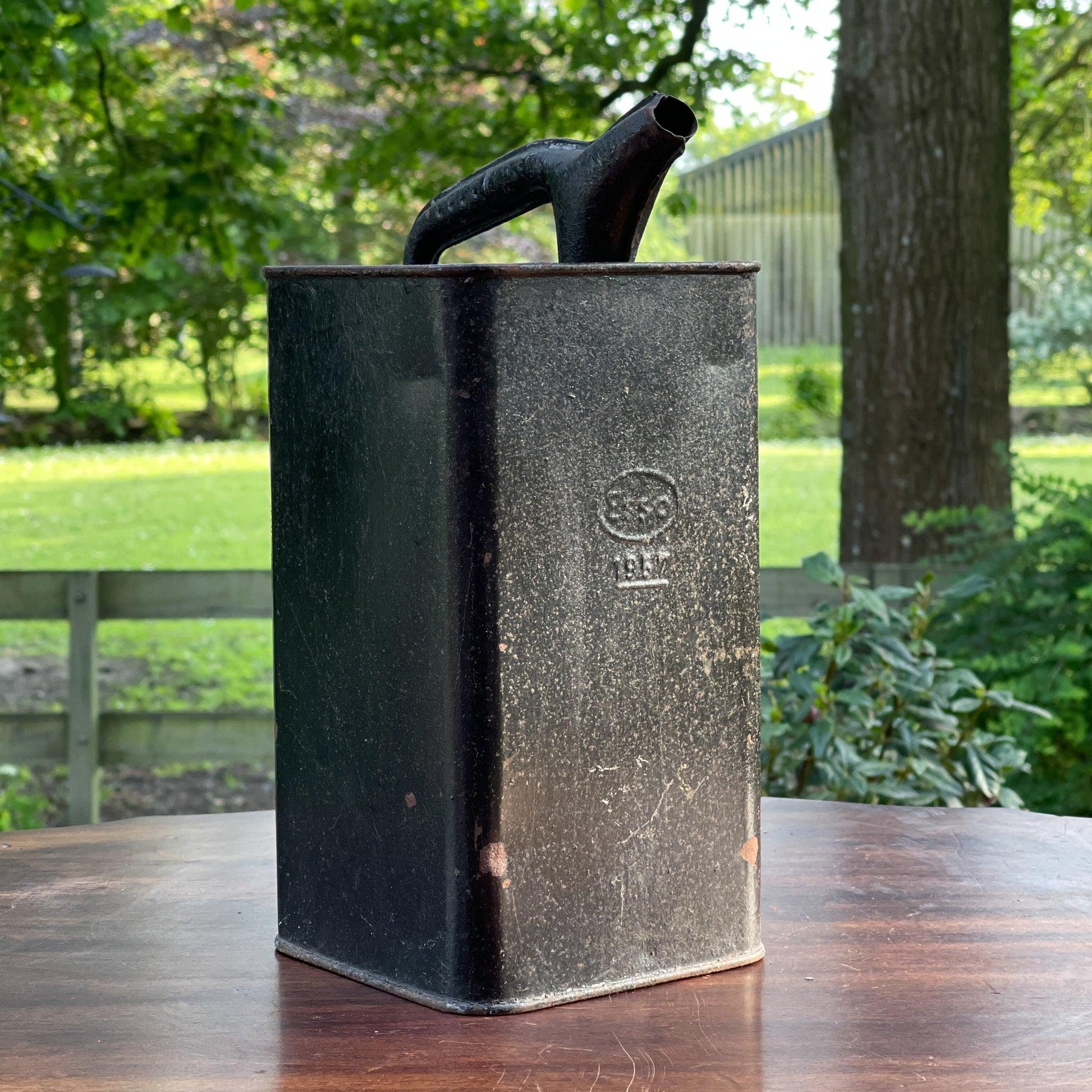 Vintage petroleum kan Esso 1957 - Bamestra Curiosa