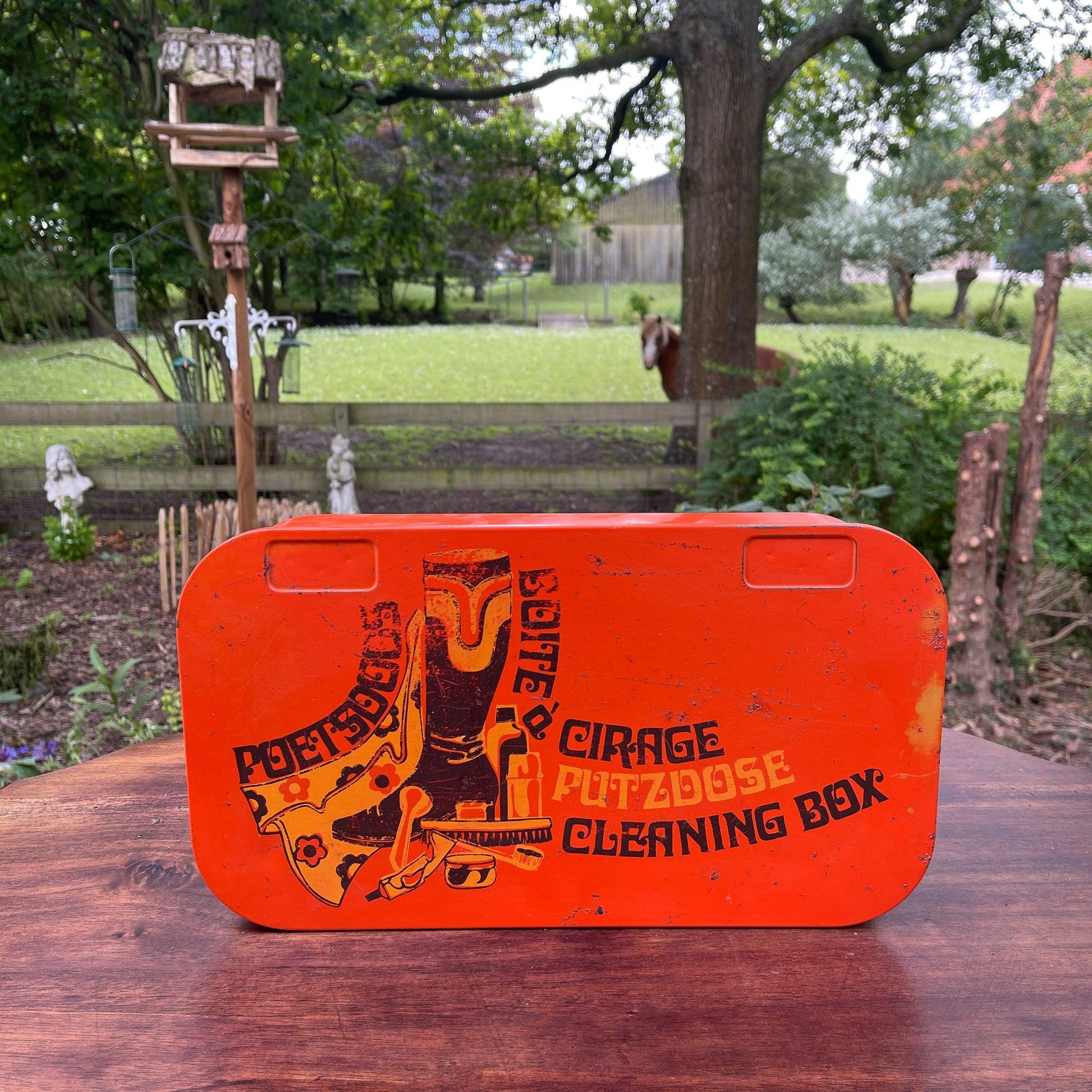 Vintage poetsdoos van Brabantia - Bamestra Curiosa